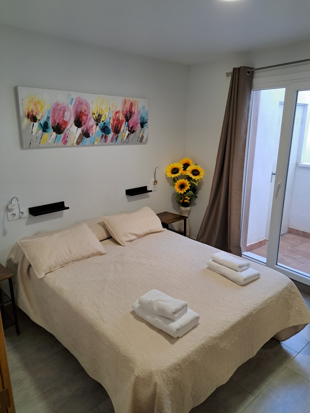 Carpe Viam Hostel photo 2, albergue accommodation in Santo Domingo de la Calzada on the Camino Frances