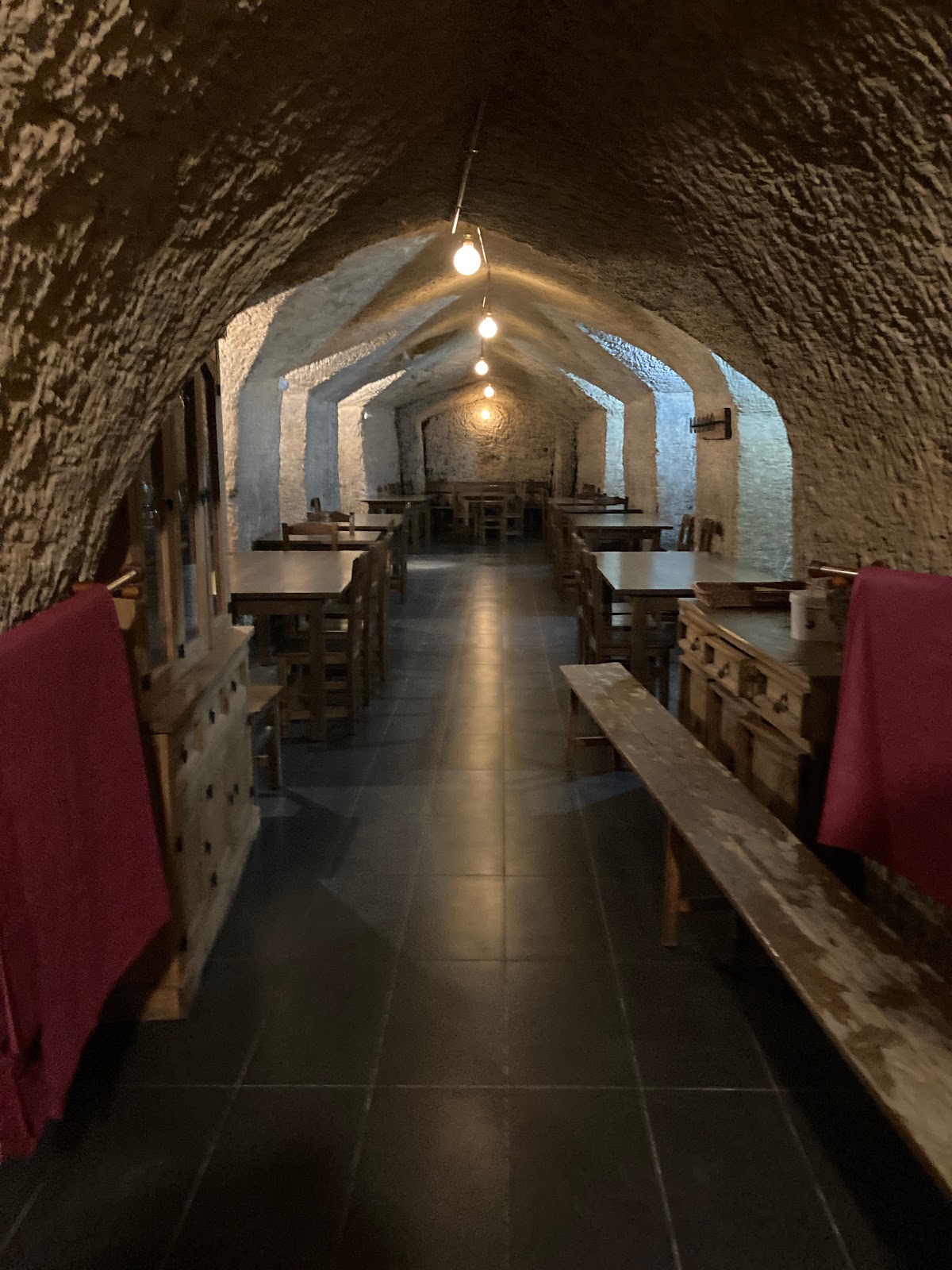 El Castillo de Moratinos photo 9, albergue accommodation in Moratinos on the Camino Frances