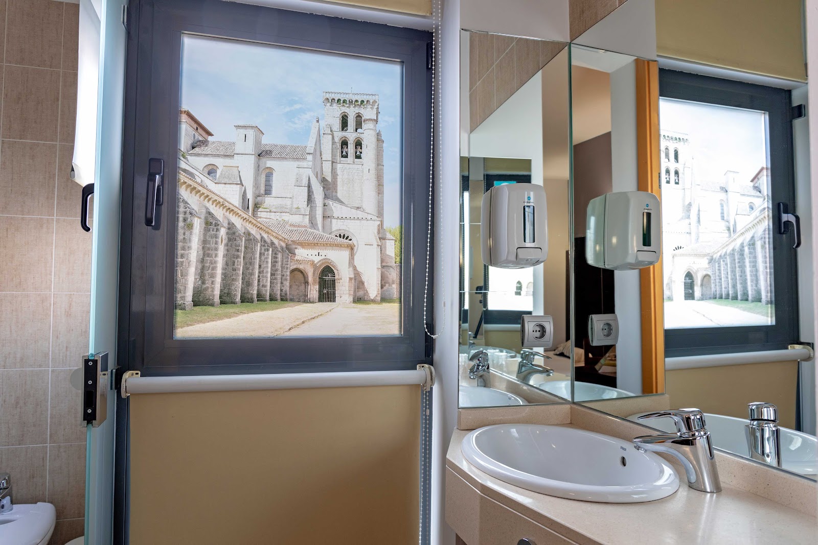 Hotel Cardeña by gaiarooms photo 3, hotel accommodation in Burgos on the Camino Frances