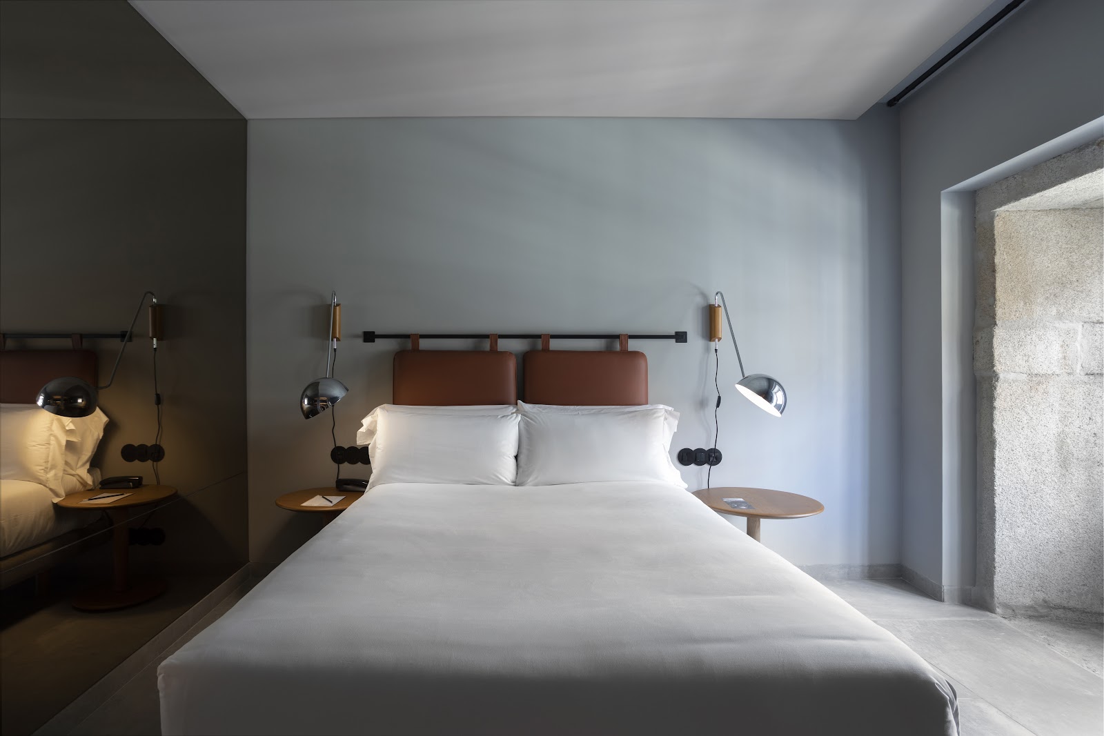 ICON Duplo Ribeira photo 4, hotel accommodation in Porto on the Camino Portuguese