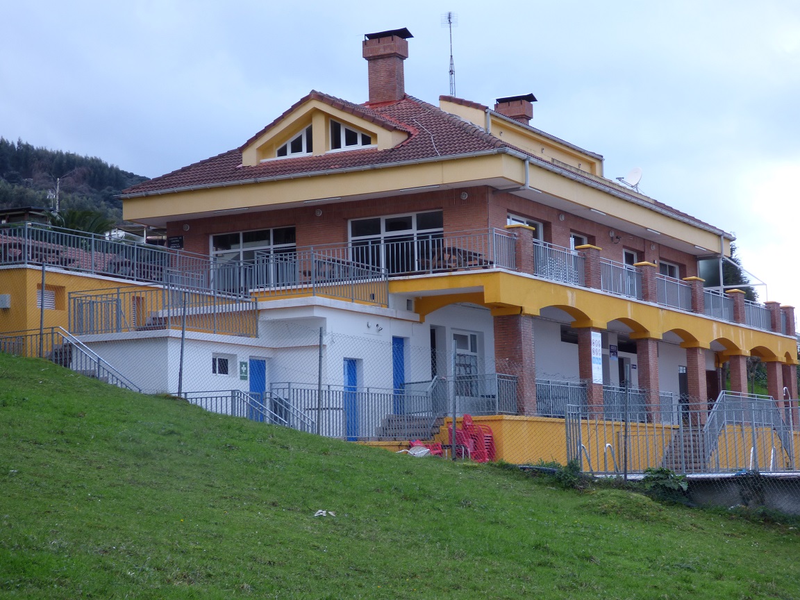Camping de Castro, albergue accommodation in Castro-Urdiales on the Camino del Norte