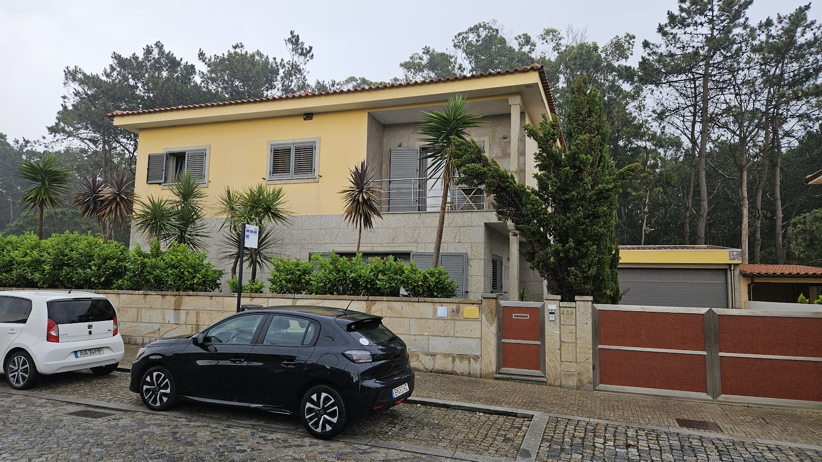 Casa da Praia Guest House, guesthouse accommodation in Labruge on the Camino Portuguese