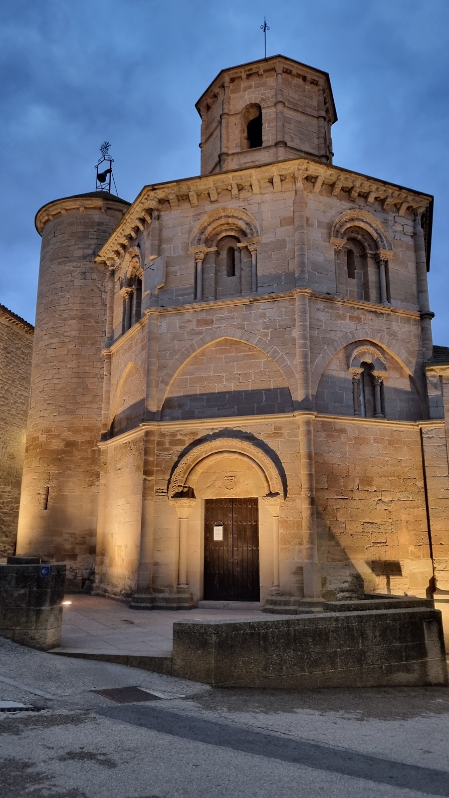 Torres del Rio locality view on the Camino Frances route