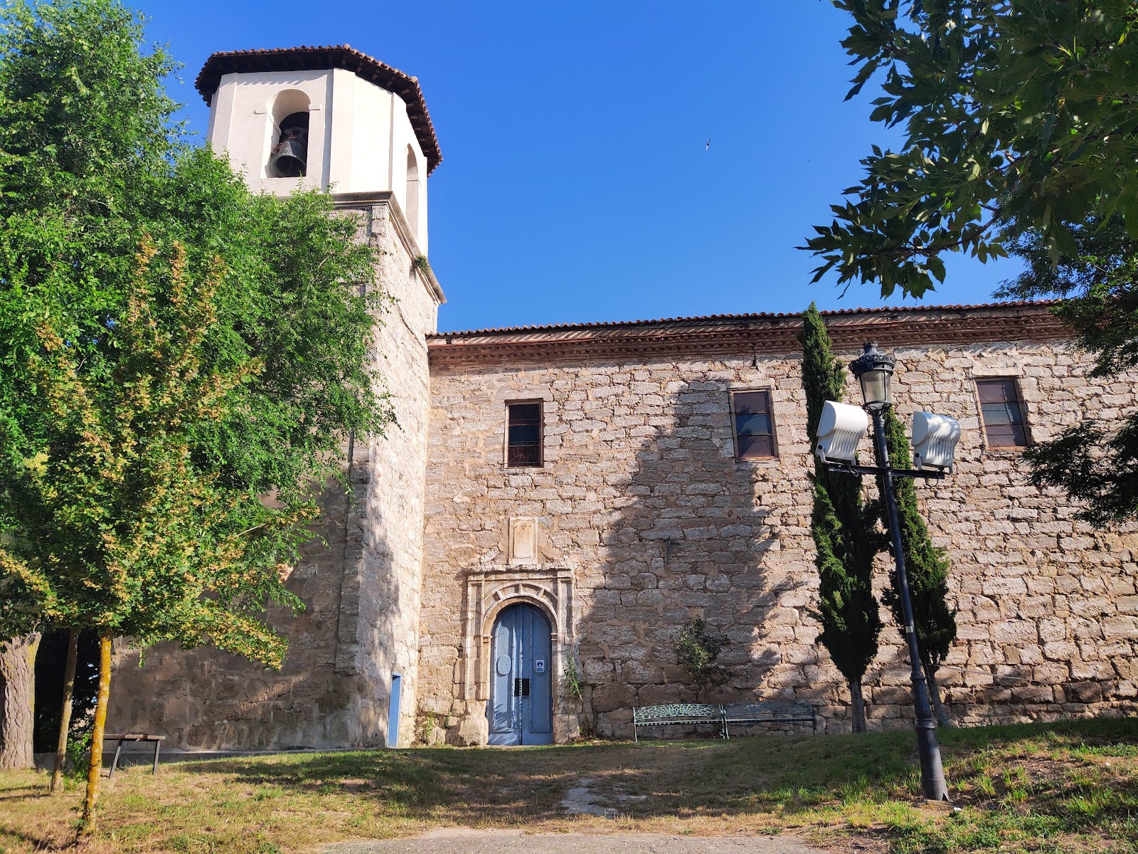 Villambistia locality view on the Camino Frances route