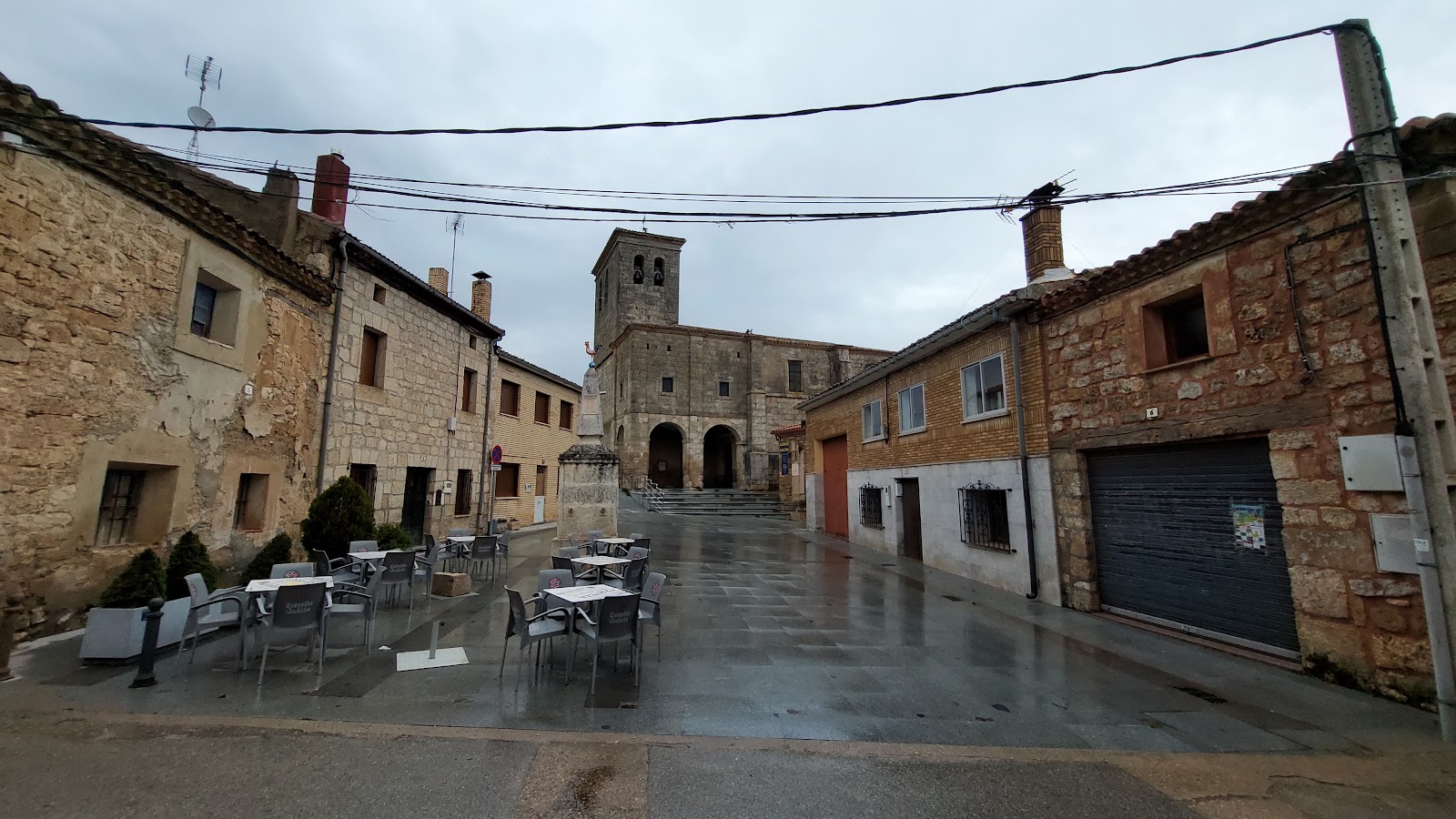 Hornillos del Camino locality view on the Camino Frances route