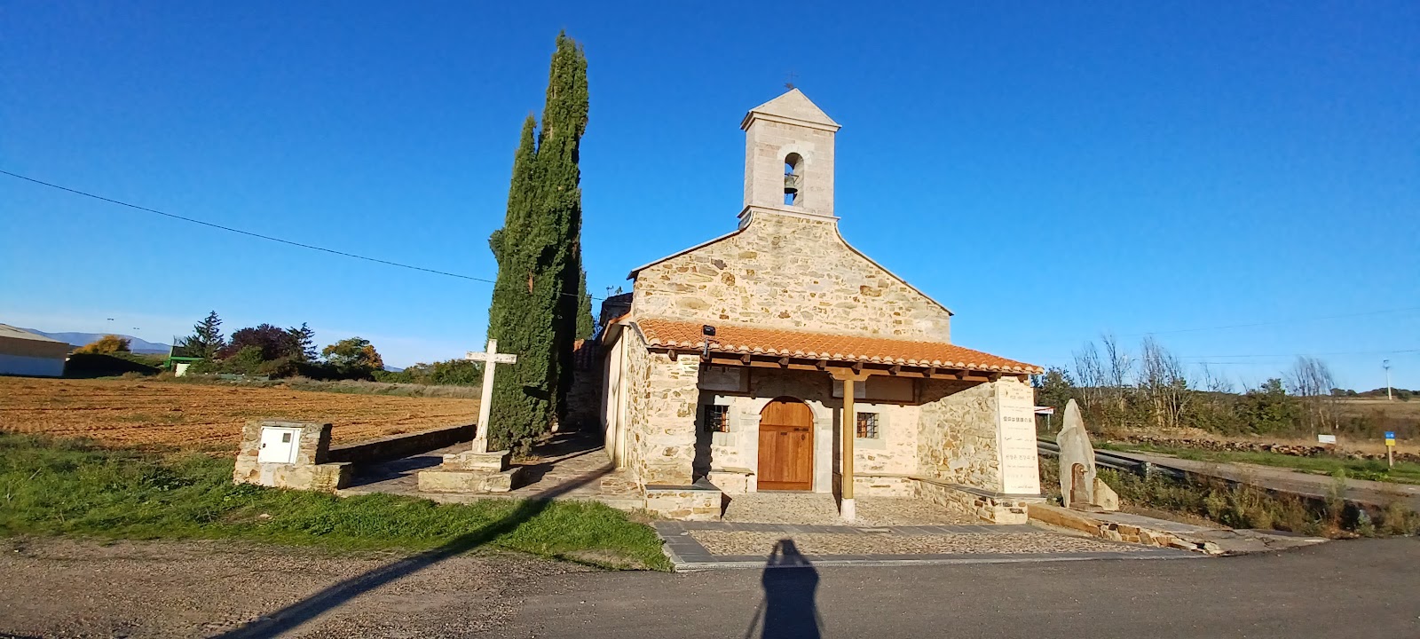 Valdeviejas next-stage stop on the Camino Frances route