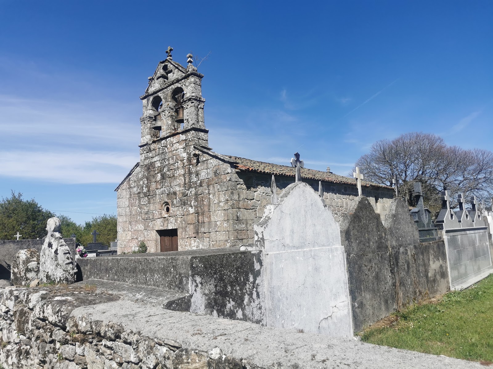 Portos/Lestedo locality view on the Camino Frances route