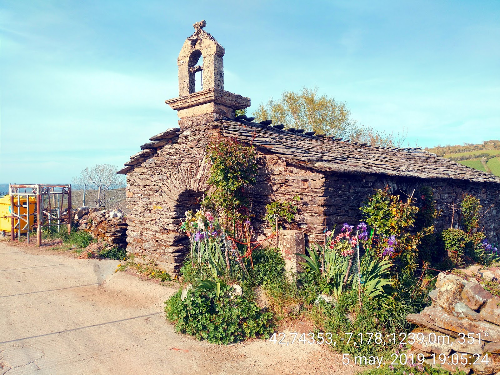Biduedo locality view on the Camino Frances route