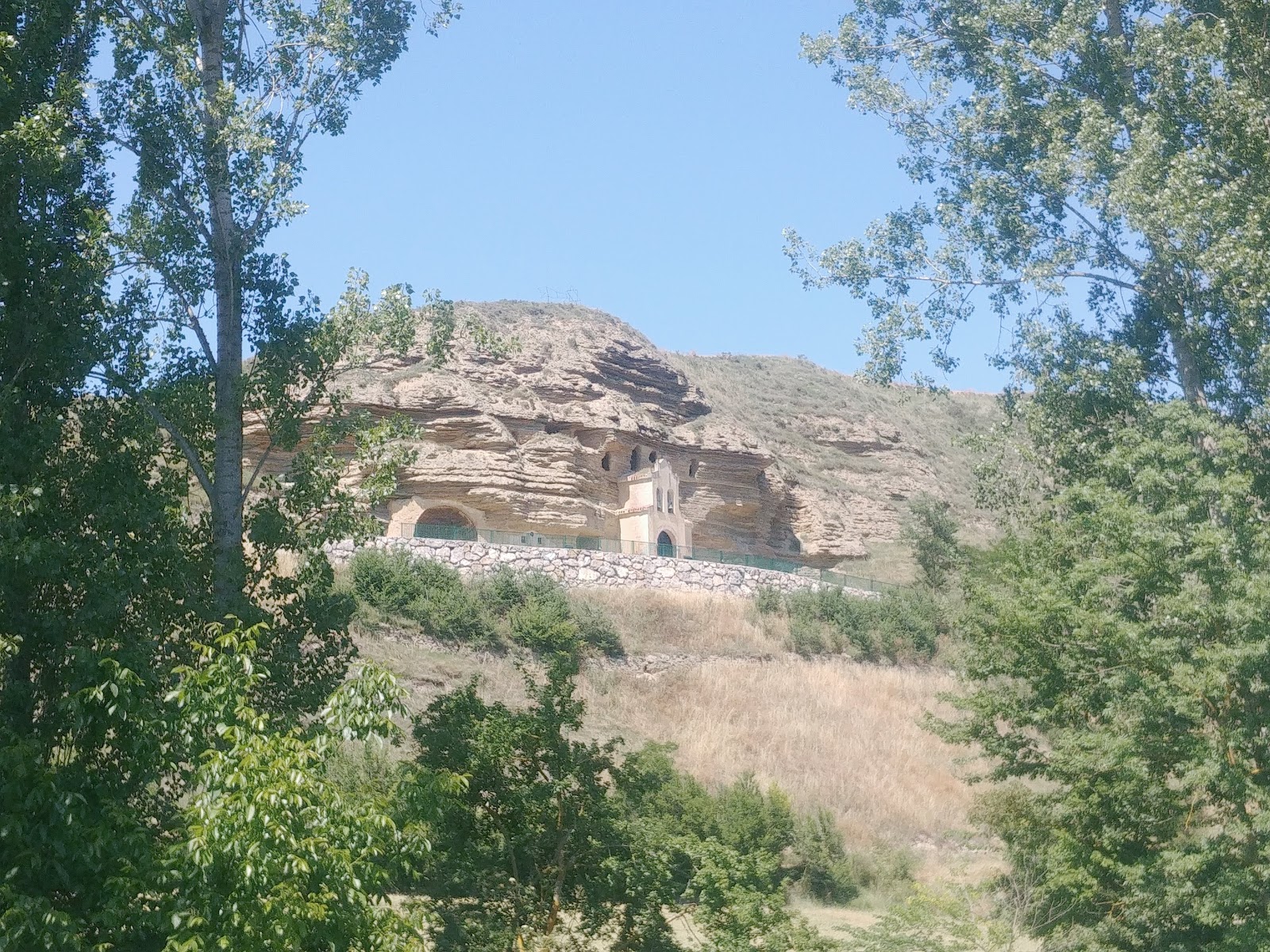 Tosantos locality view on the Camino Frances route