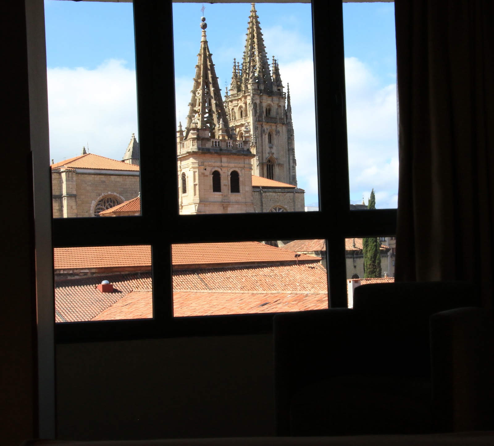 Gran Hotel Regente, hotel accommodation in Oviedo on the Camino Primitivo