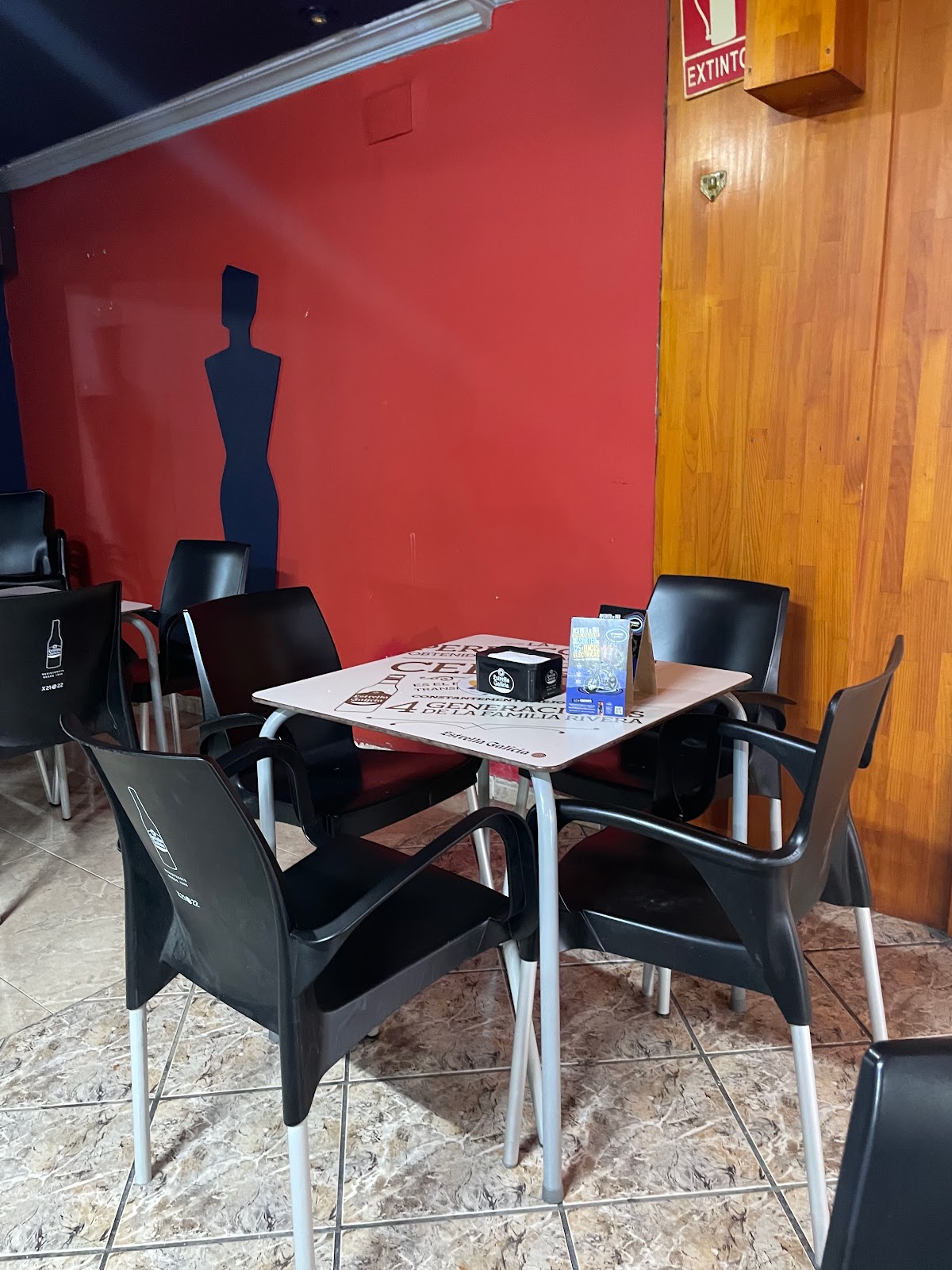 Tienda Villamayor photo 6, albergue accommodation in Villamayor del Rio on the Camino Frances