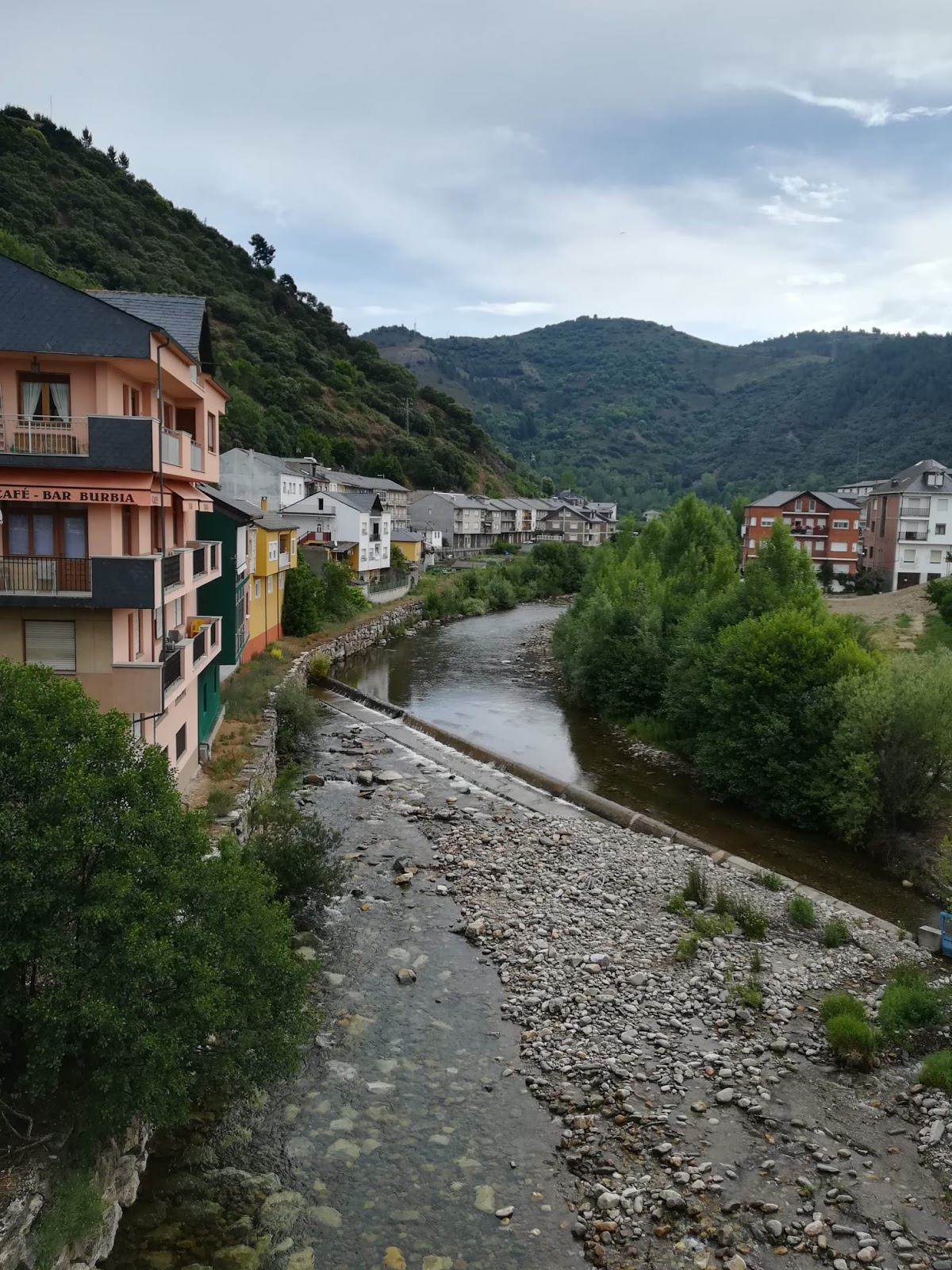 Casa Rural Os Arroxos photo 17, accommodation listing in Trabadelo on the Camino Frances