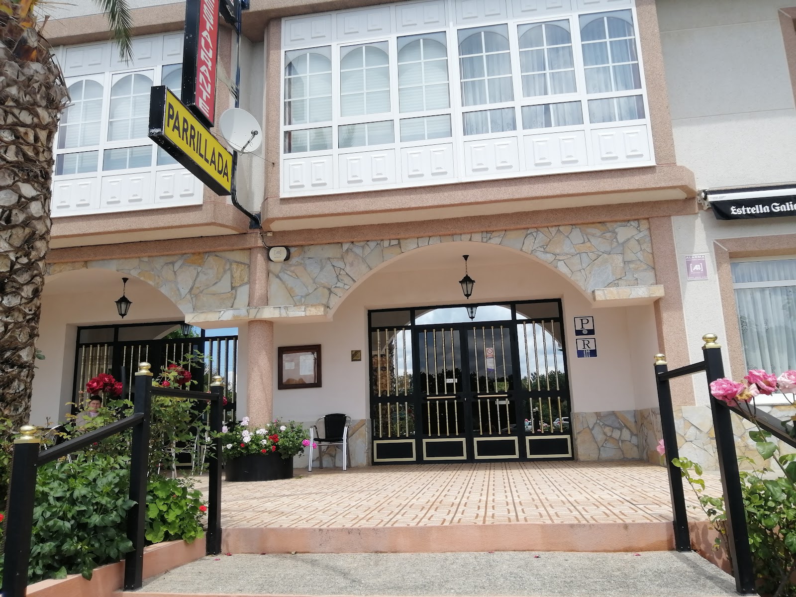 Los dos alemanes, hotel accommodation in Coto on the Camino Frances