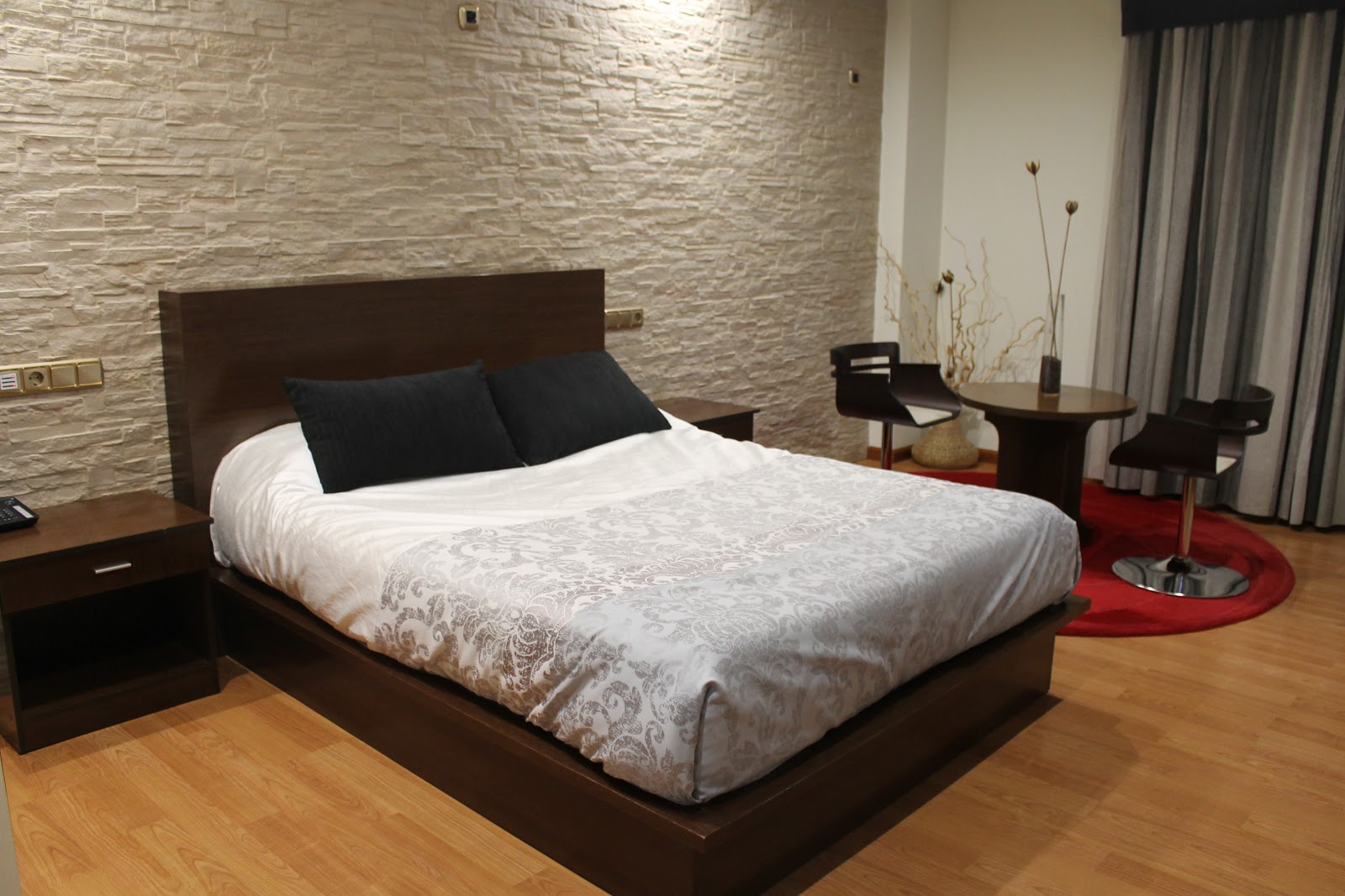 El Castillo photo 19, hotel accommodation in Ponferrada on the Camino Frances