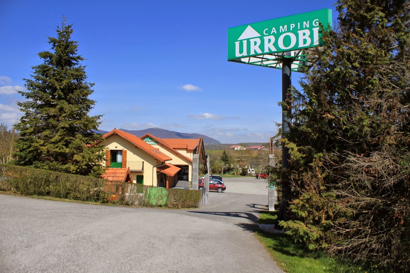 Camping Urrobi, unknown accommodation in Espinal on the Camino Frances
