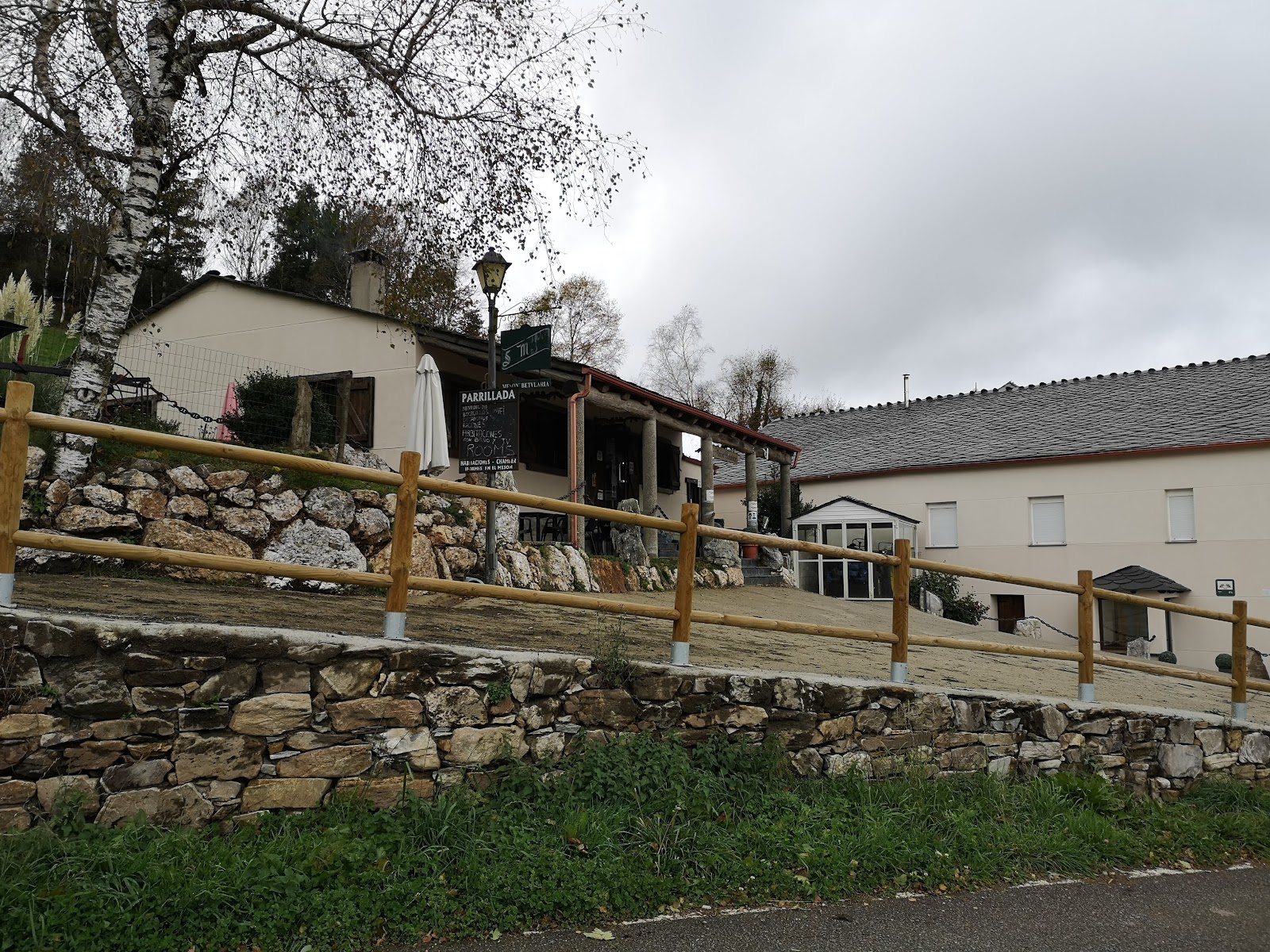 Casa Quiroga photo 17, accommodation listing in Biduedo on the Camino Frances