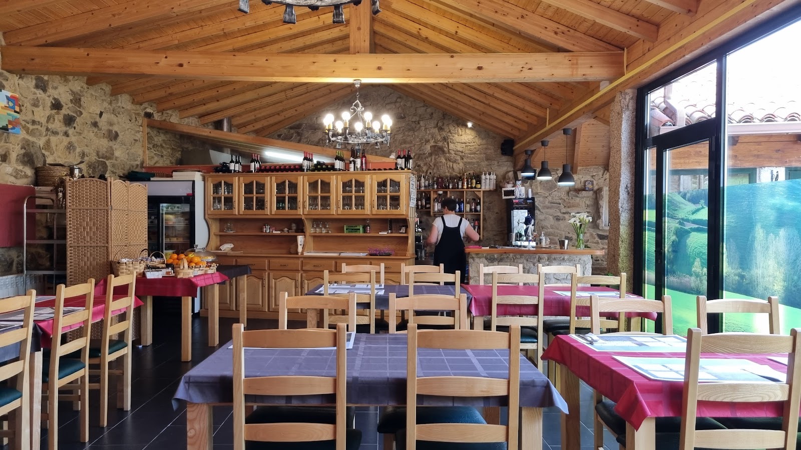 Hosteria Calixtino photo 4, pension accommodation in Os Valos on the Camino Frances