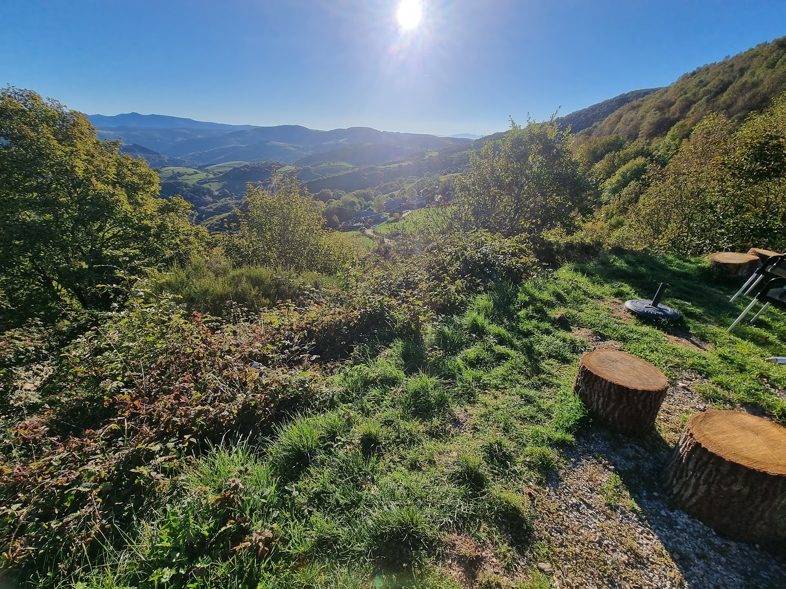 Albergue del Puerto photo 3, albergue accommodation in Alto do Poio on the Camino Frances