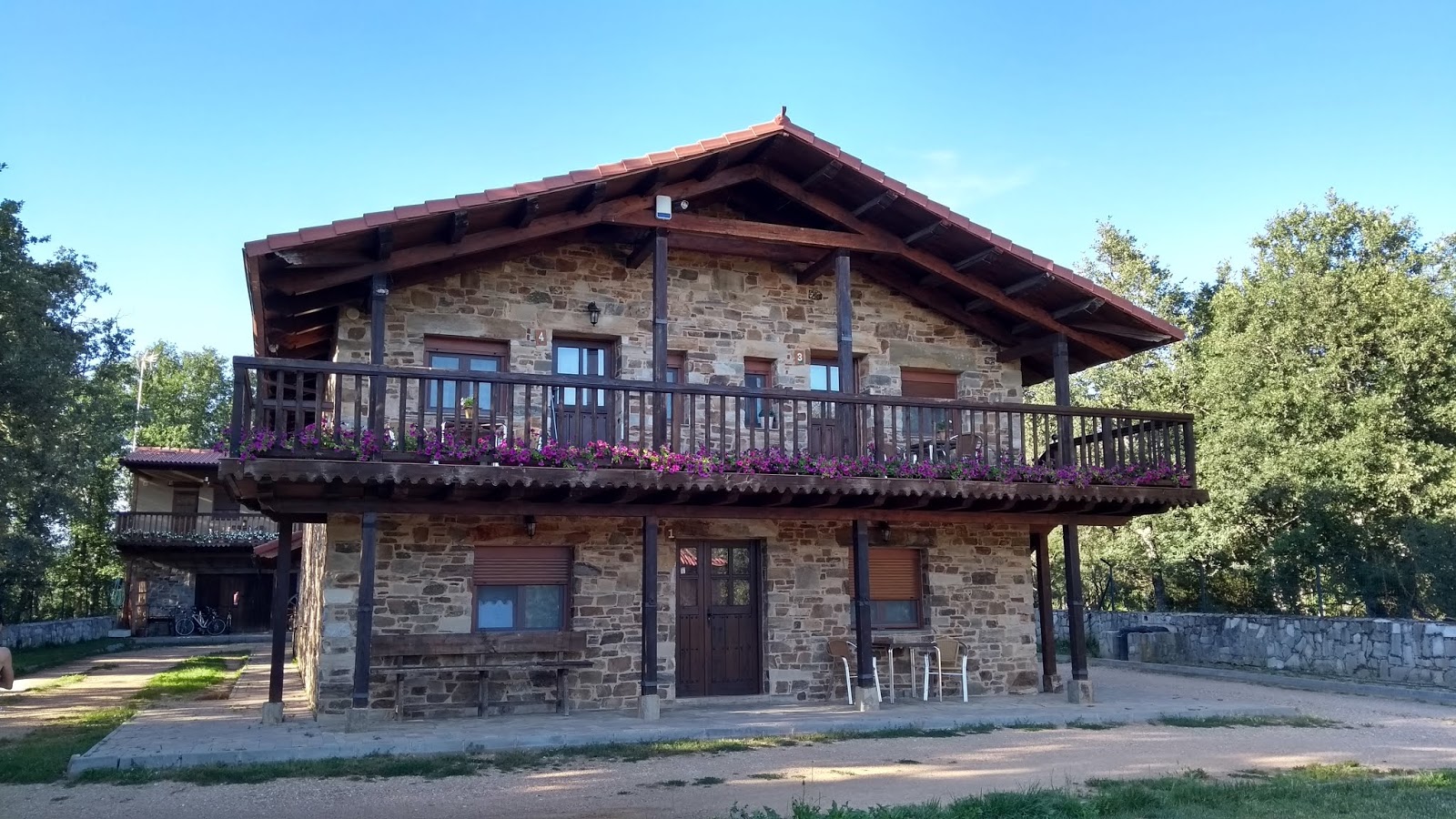 Apartamentos Rurales Las Carballedas photo 2, apartment accommodation in Rabanal del Camino on the Camino Frances