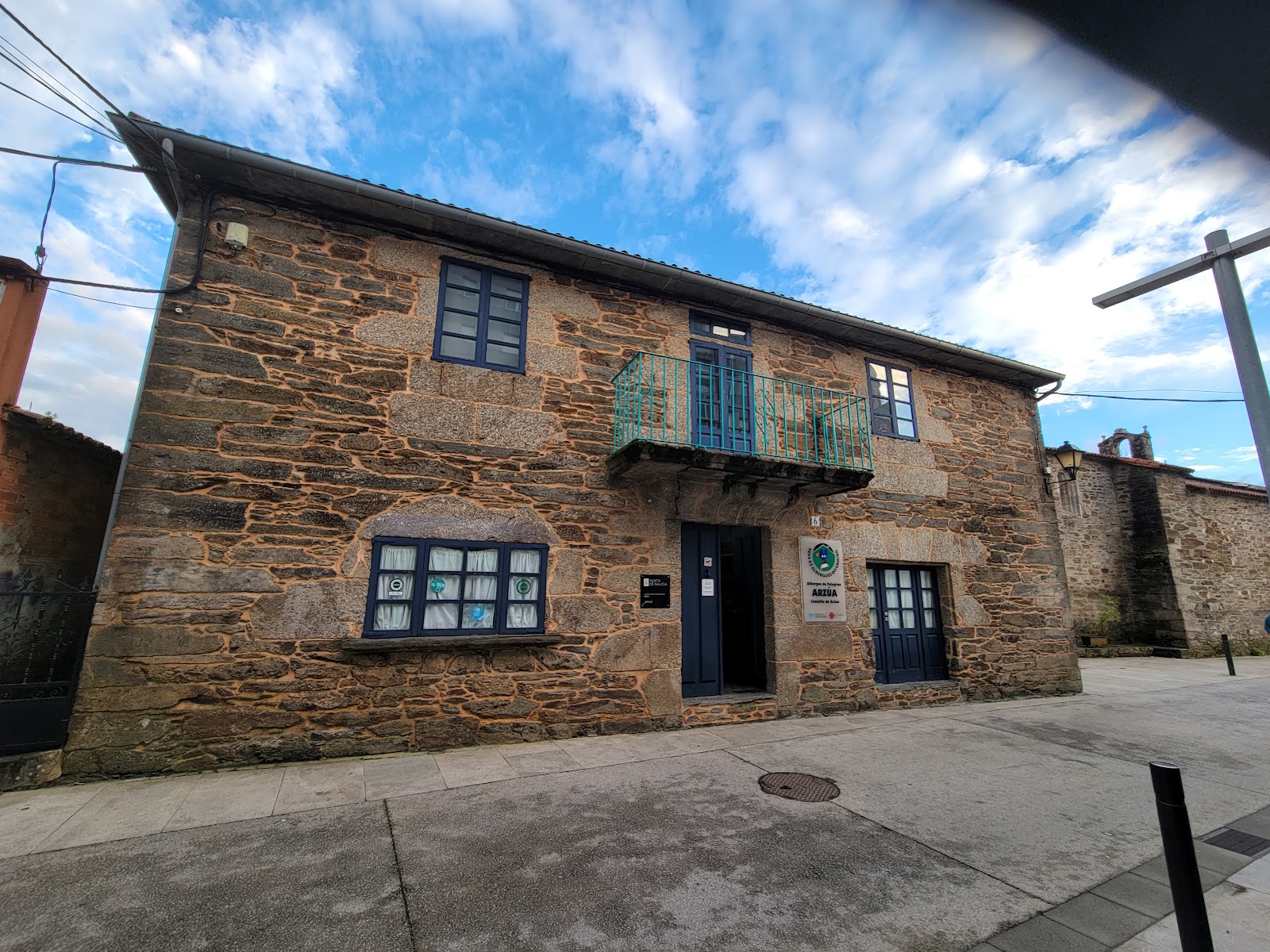 Albergue Municipal de Arzúa photo 4, albergue accommodation in Arzúa on the Camino Frances