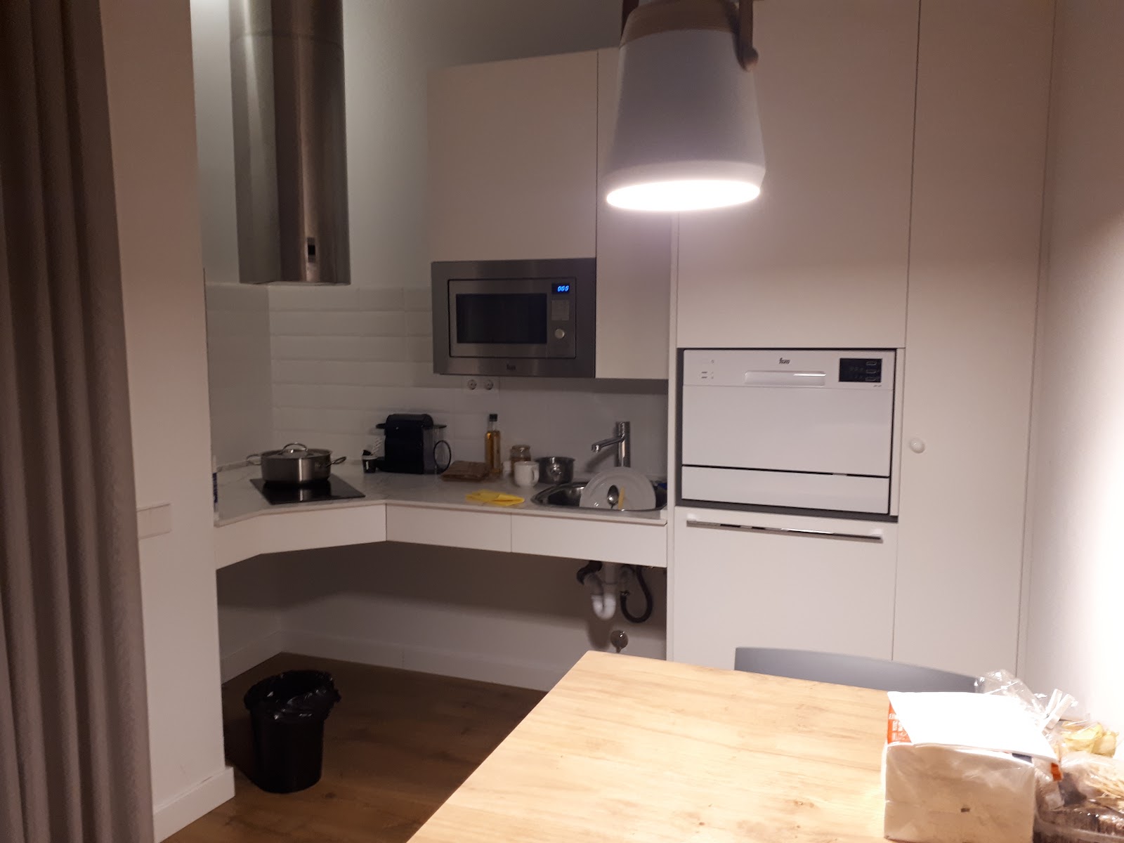 Antique Pamplona Tres Reyes Apartments photo 10, apartment accommodation in Pamplona on the Camino Frances
