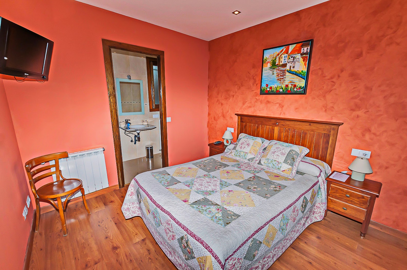 Hotel Rural Pajarapinta photo 12, hotel accommodation in Molinaseca on the Camino Frances