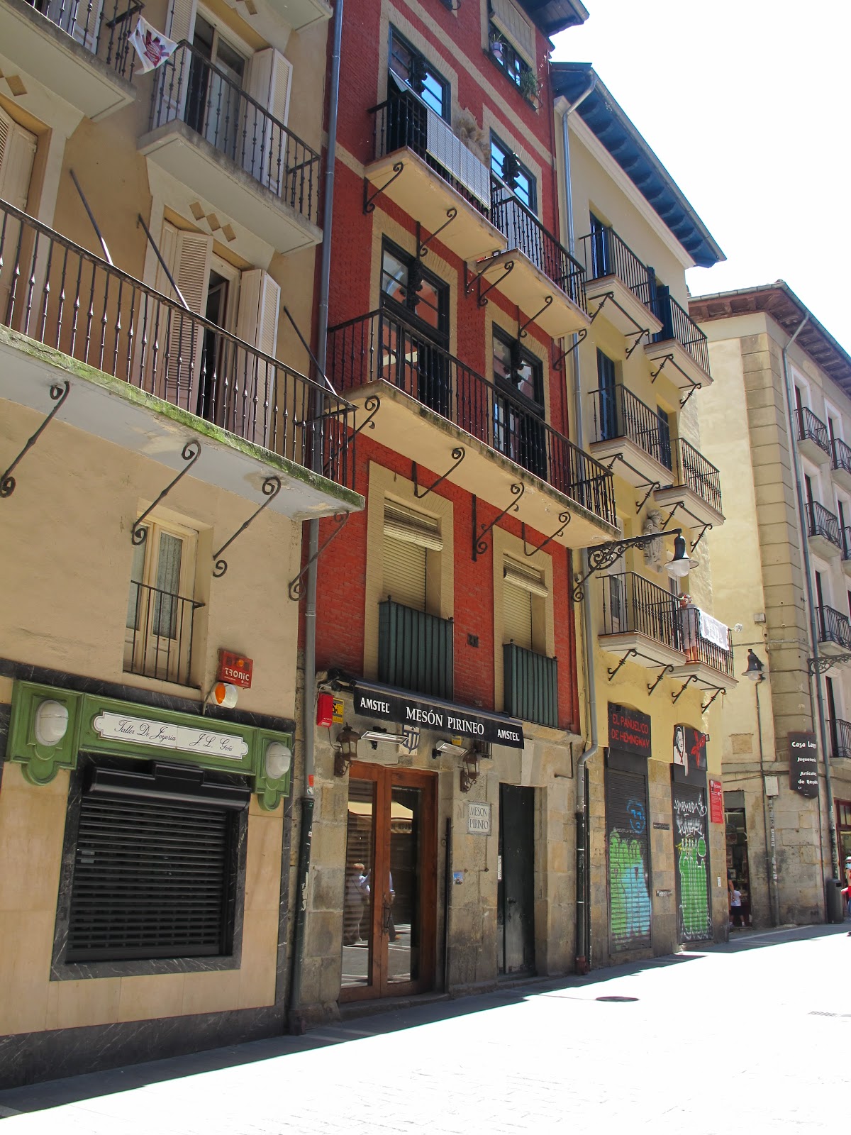 Encierro Pamplona photo 5, apartment accommodation in Pamplona on the Camino Frances
