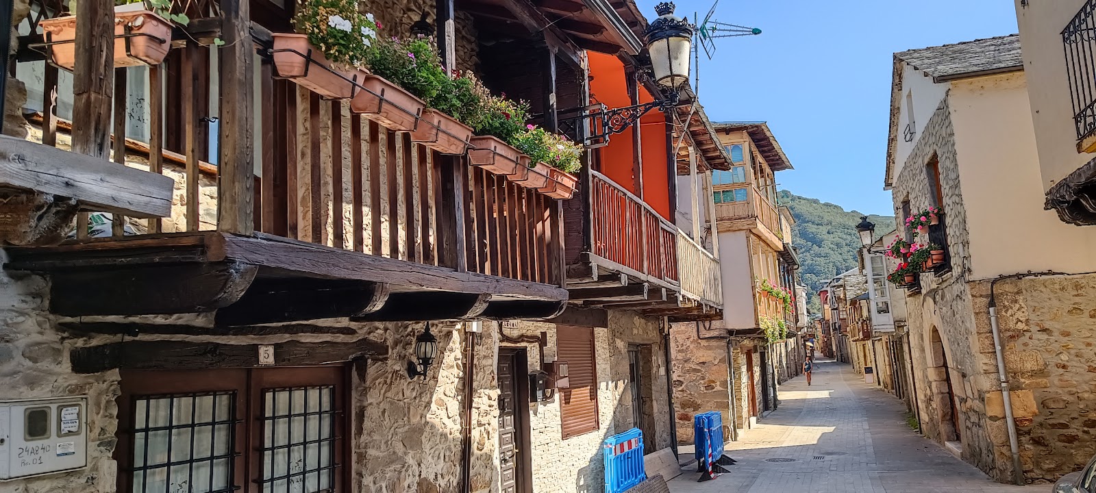 Donde María photo 3, pension accommodation in Molinaseca on the Camino Frances