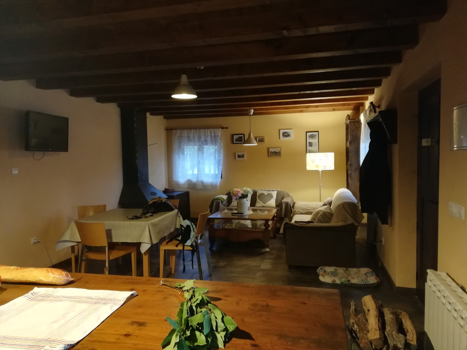 Apartamentos Rurales Las Carballedas photo 6, apartment accommodation in Rabanal del Camino on the Camino Frances