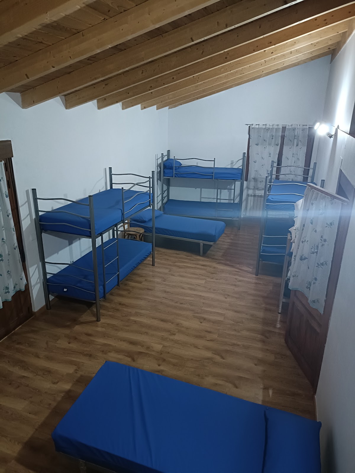 Albergue Sigo mi Camino photo 9, albergue accommodation in El Ganso on the Camino Frances
