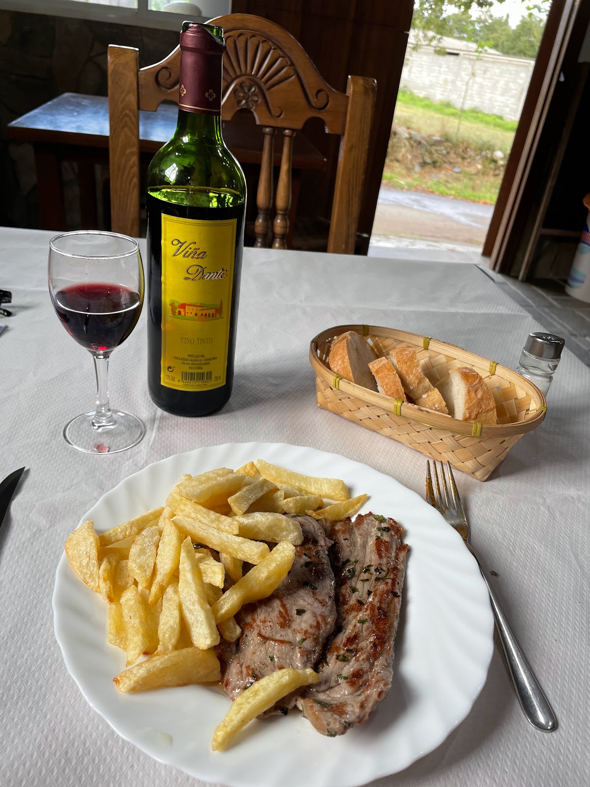 Pension Casa Maruja photo 9, pension accommodation in Castromayor on the Camino Frances