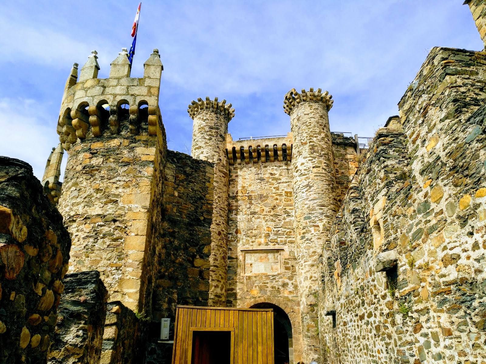casa rural La Torre de Babel photo 8, pension accommodation in Molinaseca on the Camino Frances