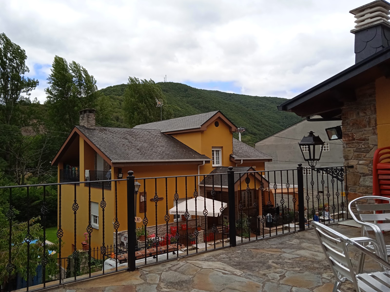 Casa Rural Os Arroxos photo 13, accommodation listing in Trabadelo on the Camino Frances