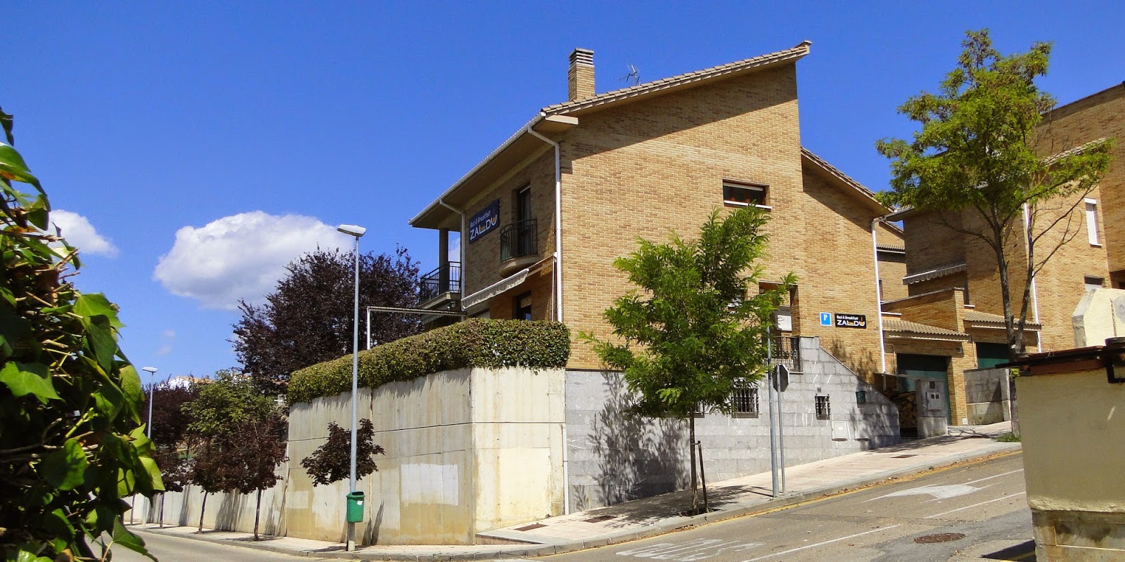Bed & Breakfast Zaldu, pension accommodation in Estella on the Camino Frances