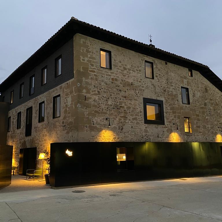 Casa Grande Restaurante photo 4, hotel accommodation in Grañón on the Camino Frances