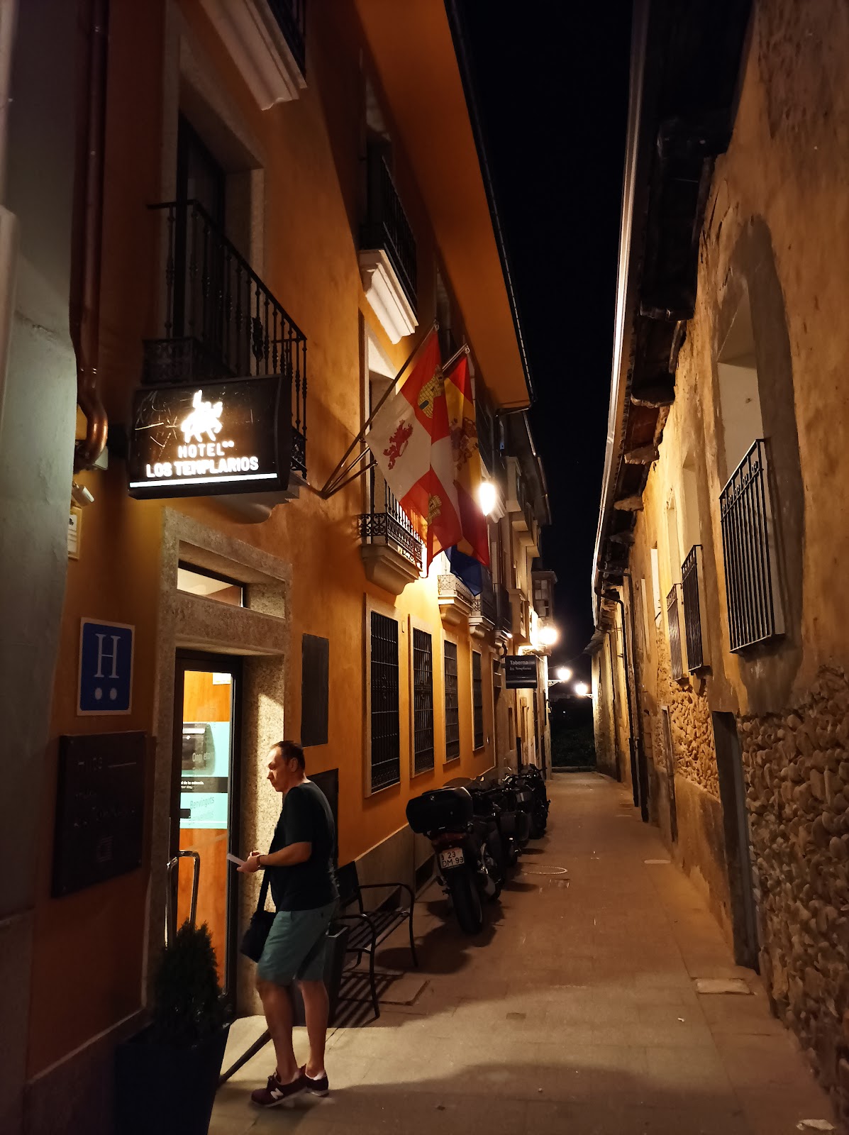 Los Templarios photo 20, hotel accommodation in Ponferrada on the Camino Frances