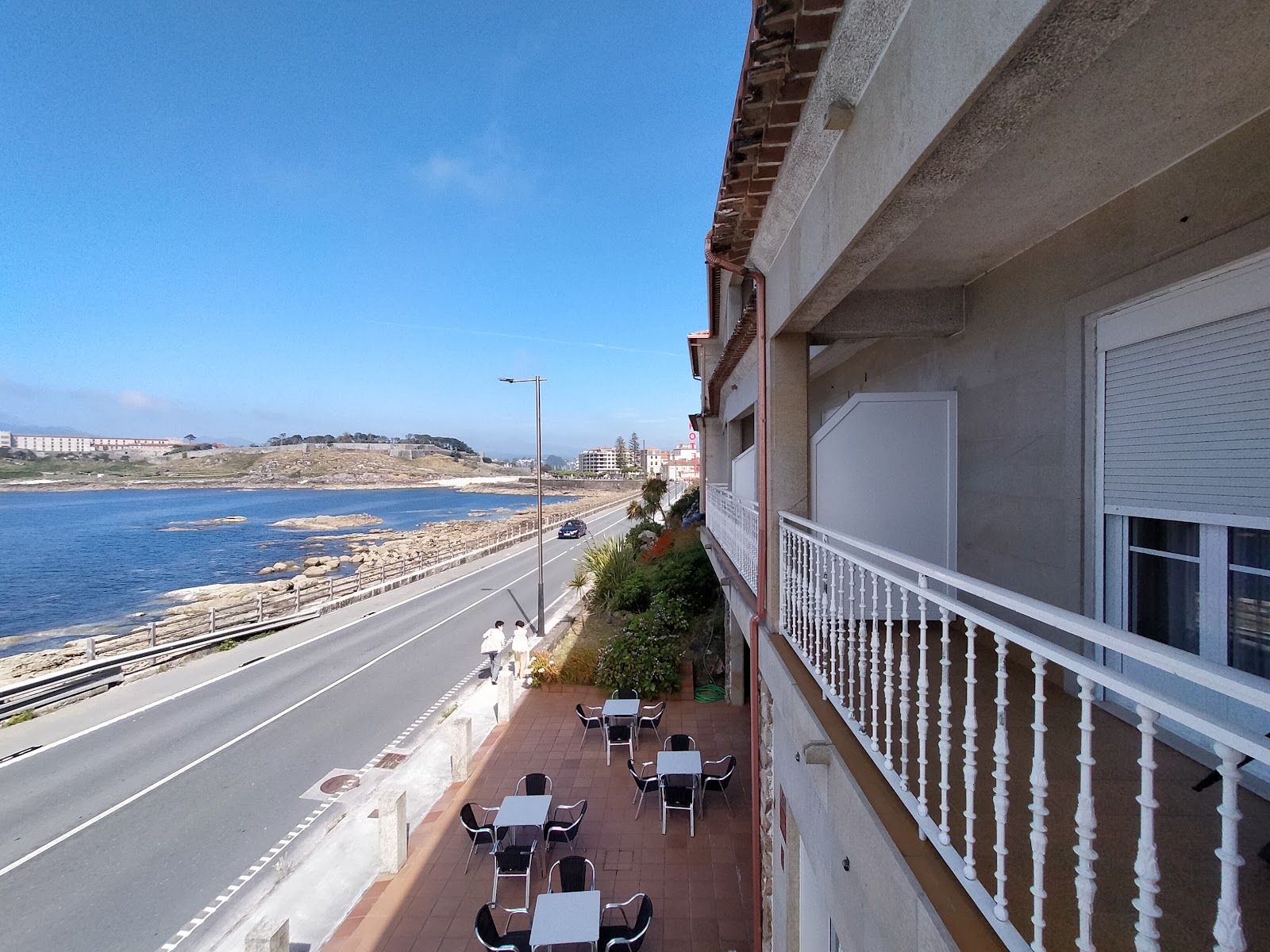 Hotel Rompeolas, hotel accommodation in Baiona on the Camino Portuguese