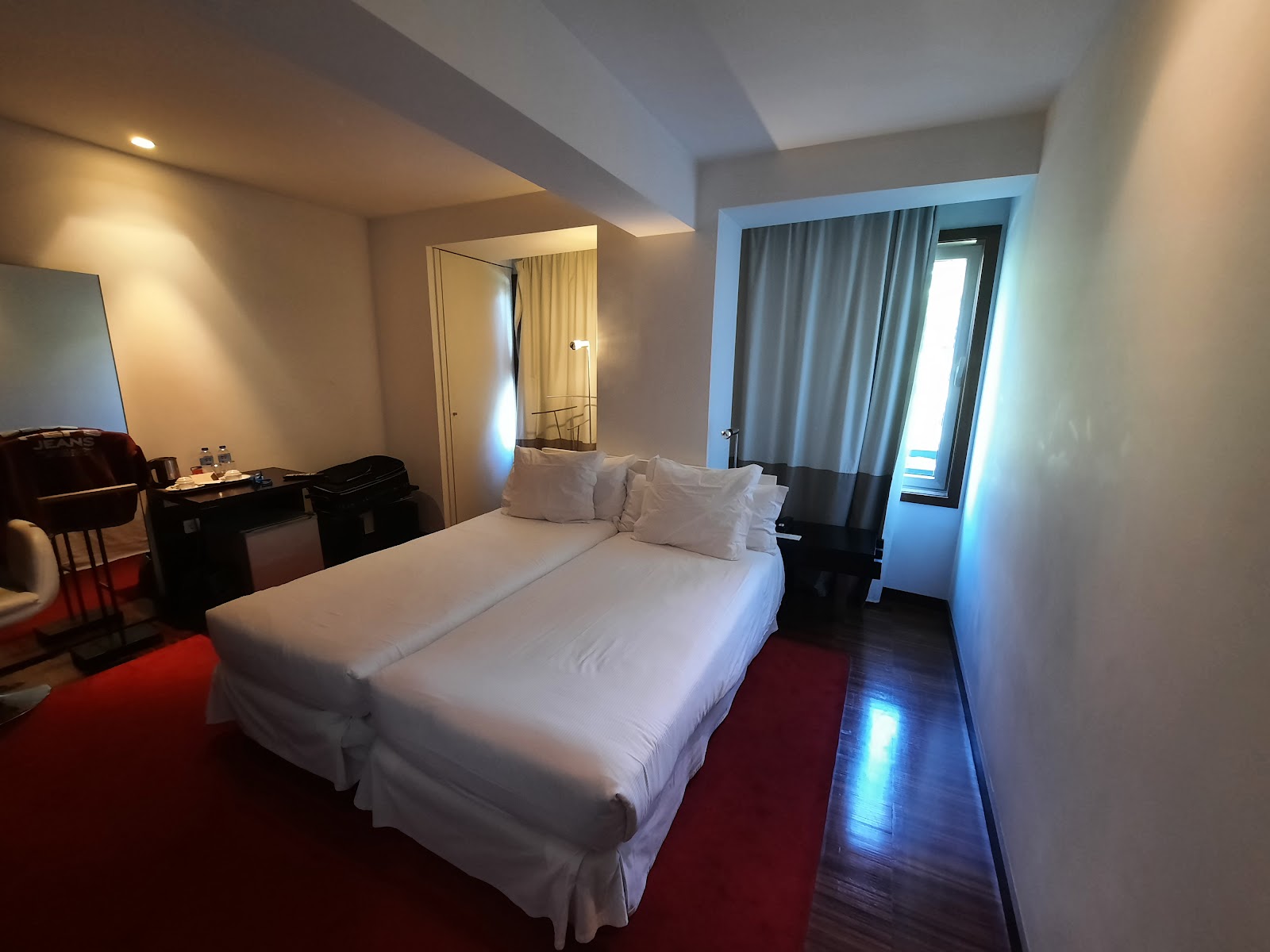 Porto Trindade Hotel photo 2, hotel accommodation in Porto on the Camino Portuguese