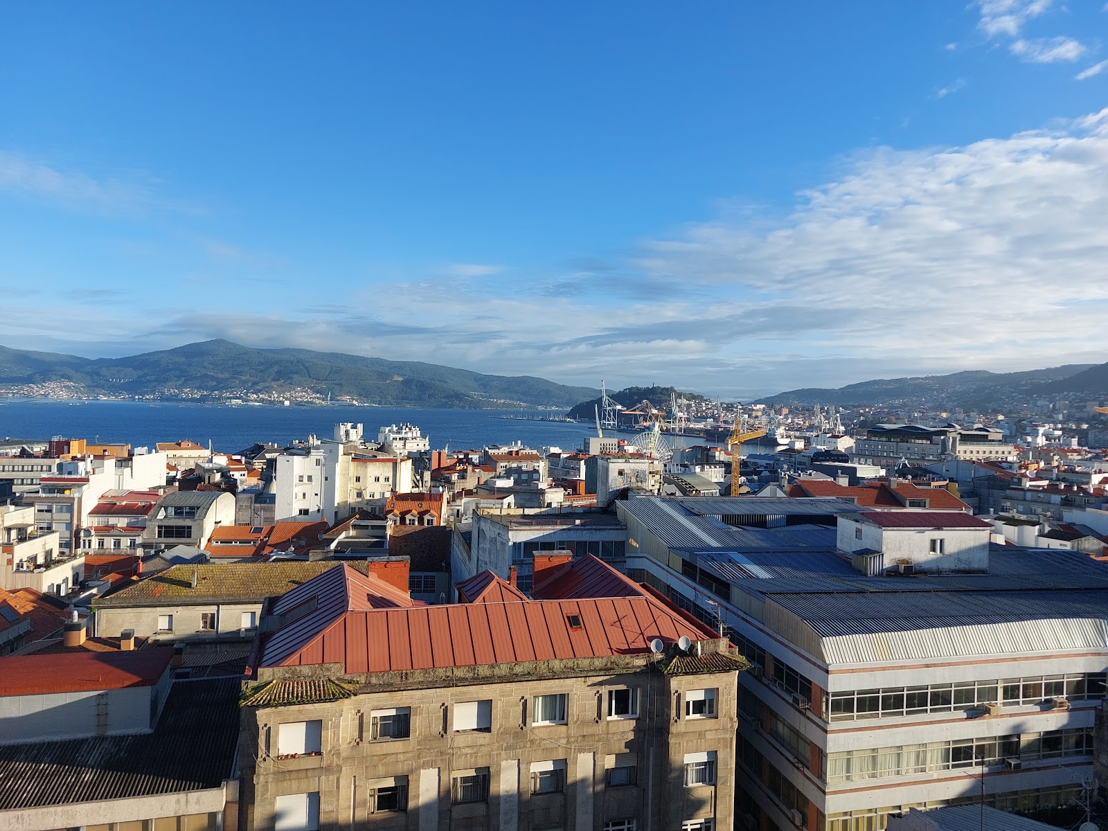 Hotel Vigo Plaza, hotel accommodation in Vigo on the Camino Portuguese