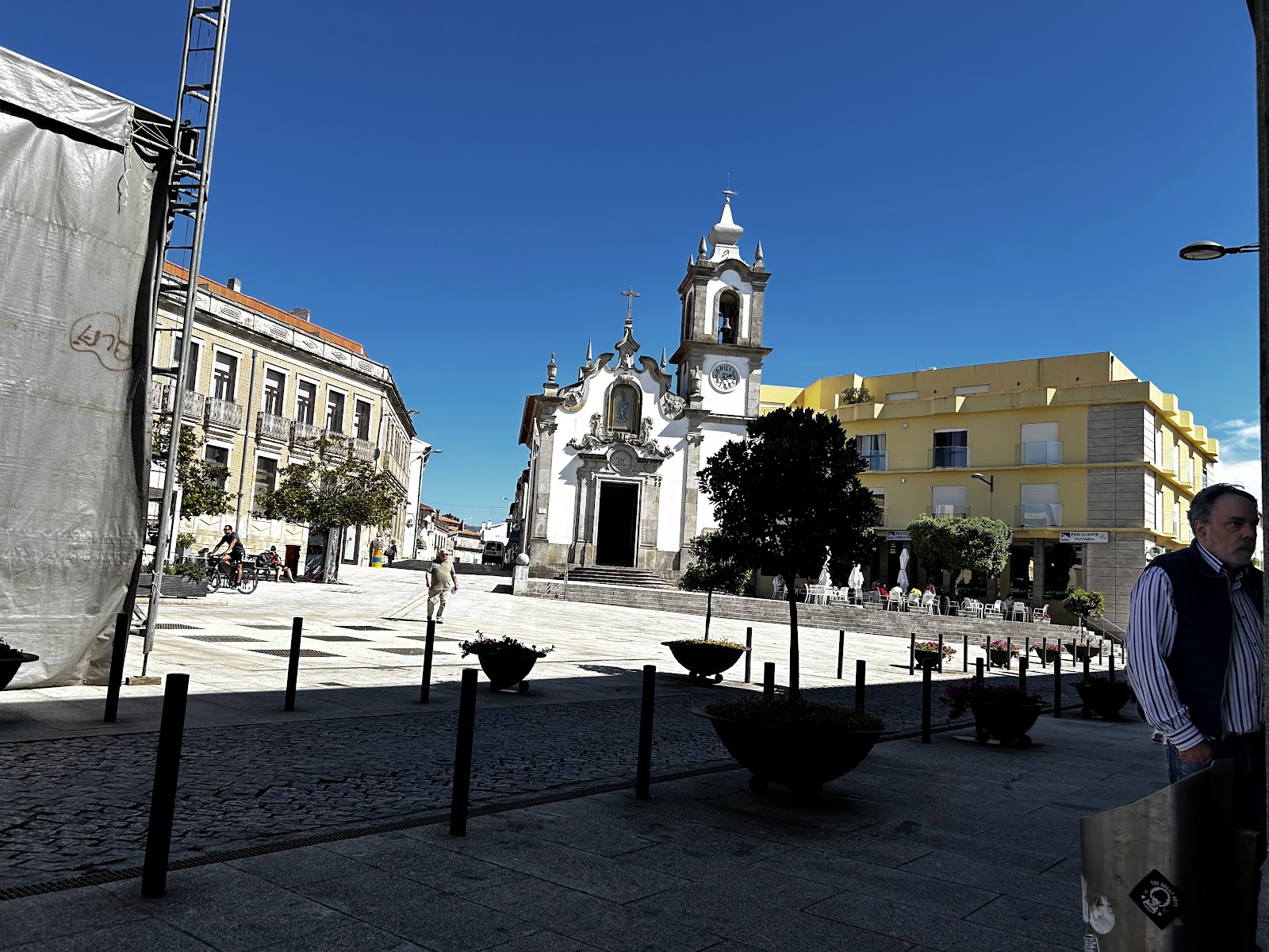 Baixinho Guest House, pension accommodation in Vila Praia de Ancora on the Camino Portuguese