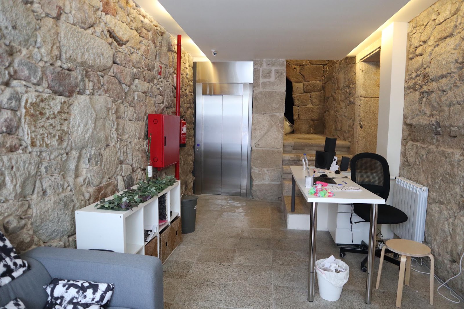 Onefam Ribeira Hostel Porto photo 6, albergue accommodation in Porto on the Camino Portuguese