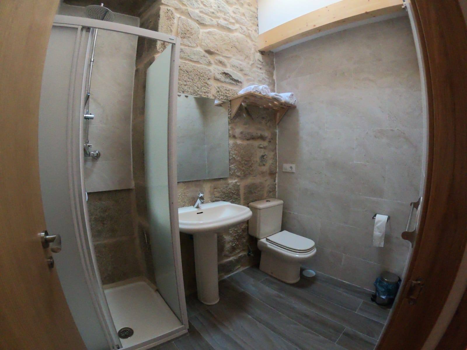ALBERGUE TURISTICO A SALAZON photo 6, albergue accommodation in Vilanova de Arousa on the Camino Portuguese