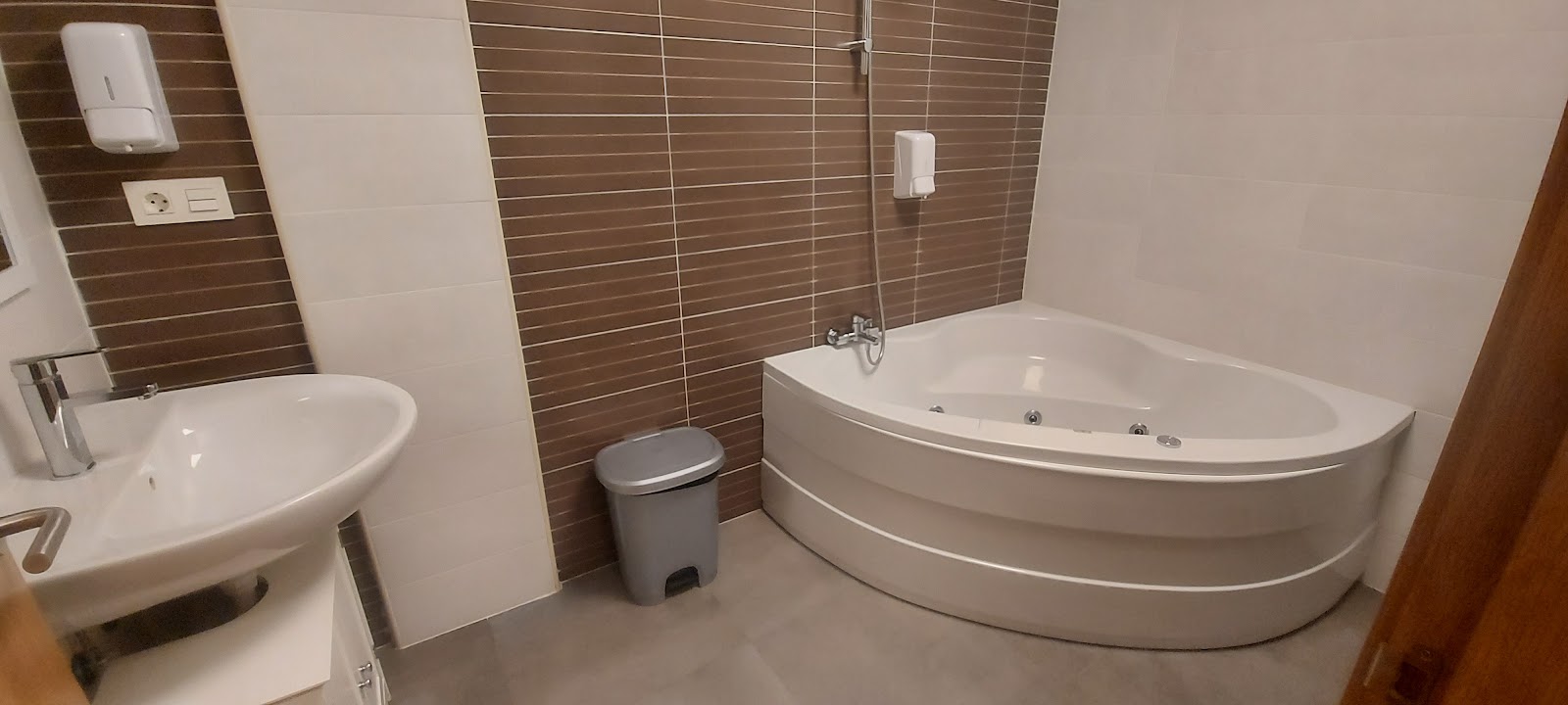 Albergue GBC HOSTEL photo 3, albergue accommodation in Pontevadra on the Camino Portuguese