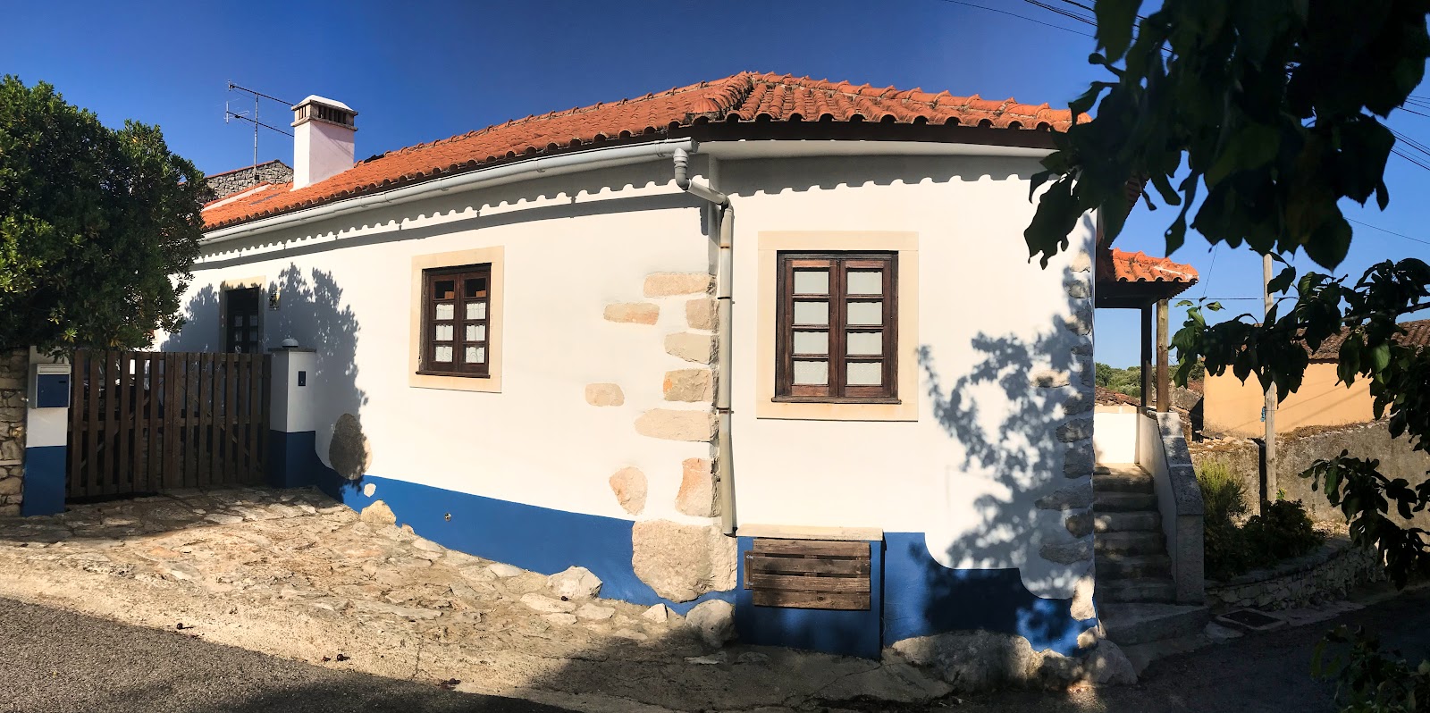 Lili's - Alojamento Local, pension accommodation in Monsanto on the Camino Portuguese