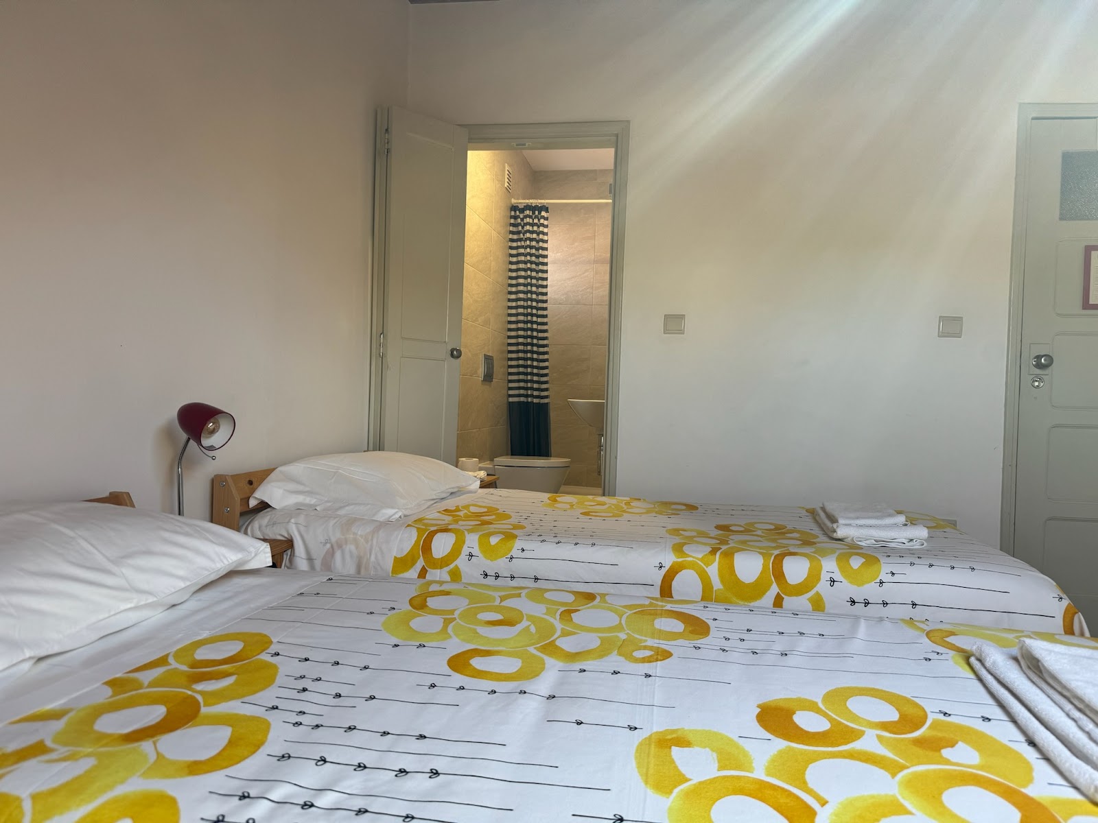 Residencial Avenida Hostel photo 4, albergue accommodation in Tomar on the Camino Portuguese