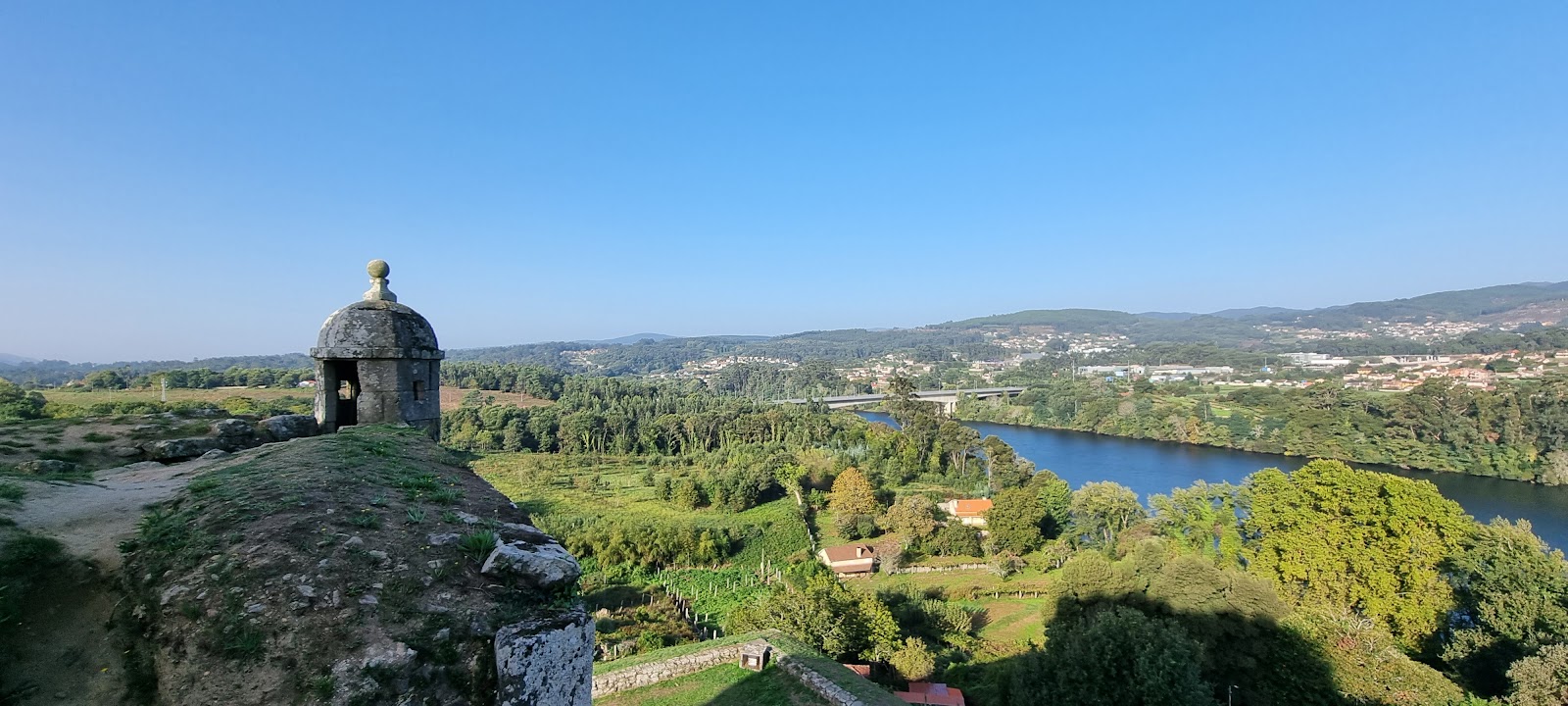 Hotel Lara, hotel accommodation in Valenca on the Camino Portuguese