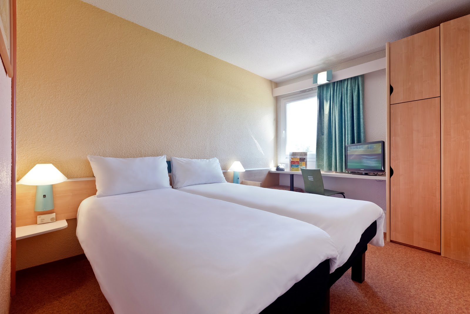 ibis Coimbra Centro photo 2, hotel accommodation in Coimbra on the Camino Portuguese