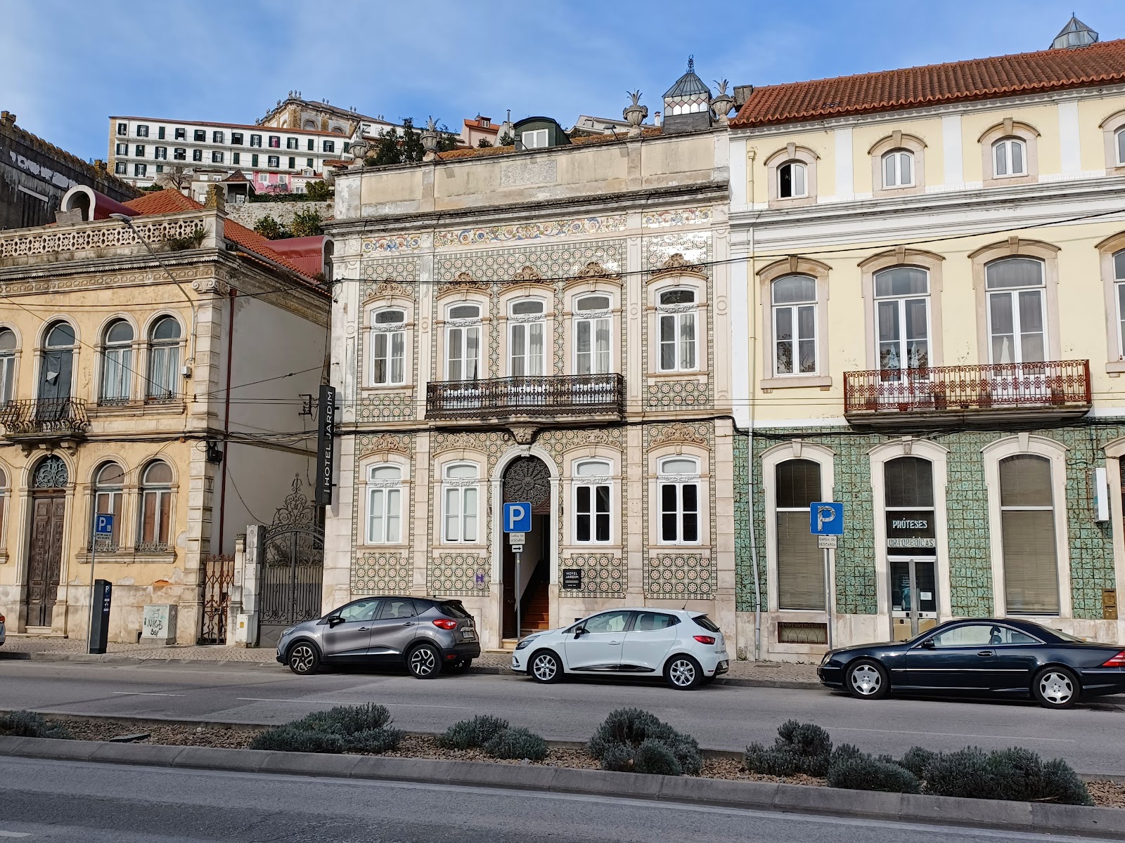 Hotel Jardim, hotel accommodation in Coimbra on the Camino Portuguese