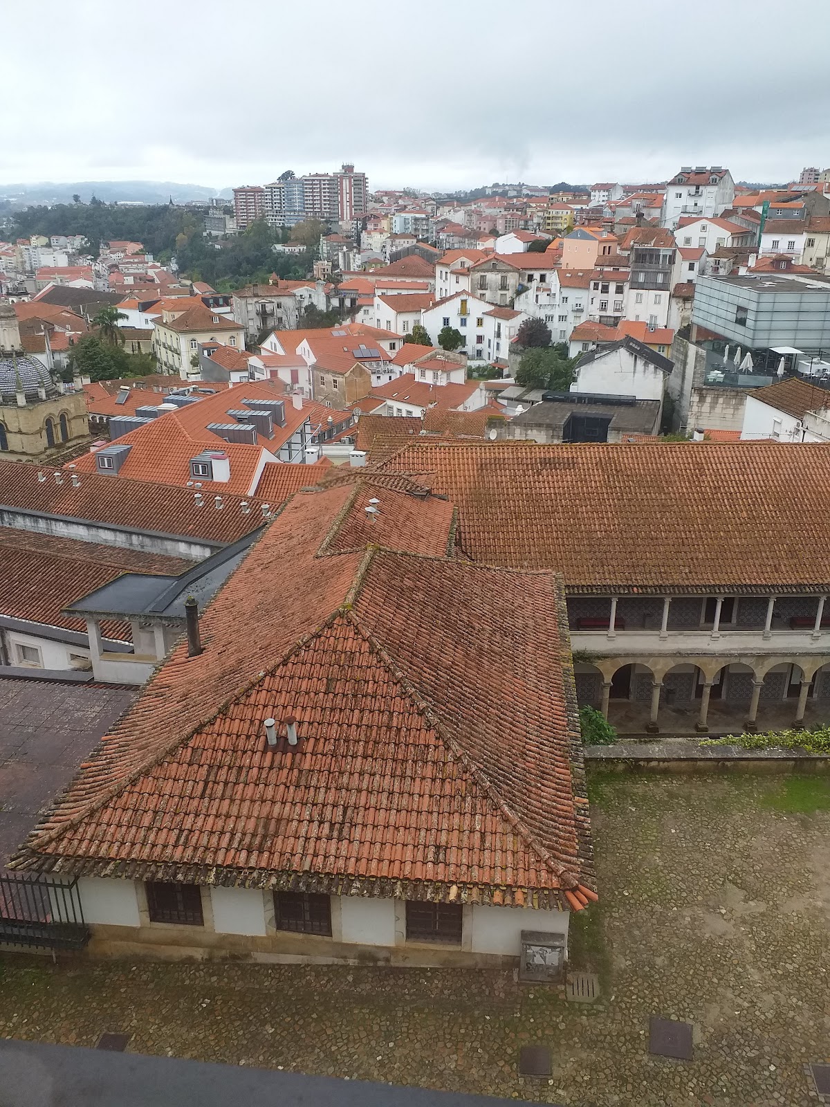 Casa da Praça Square Suites photo 7, apartment accommodation in Coimbra on the Camino Portuguese