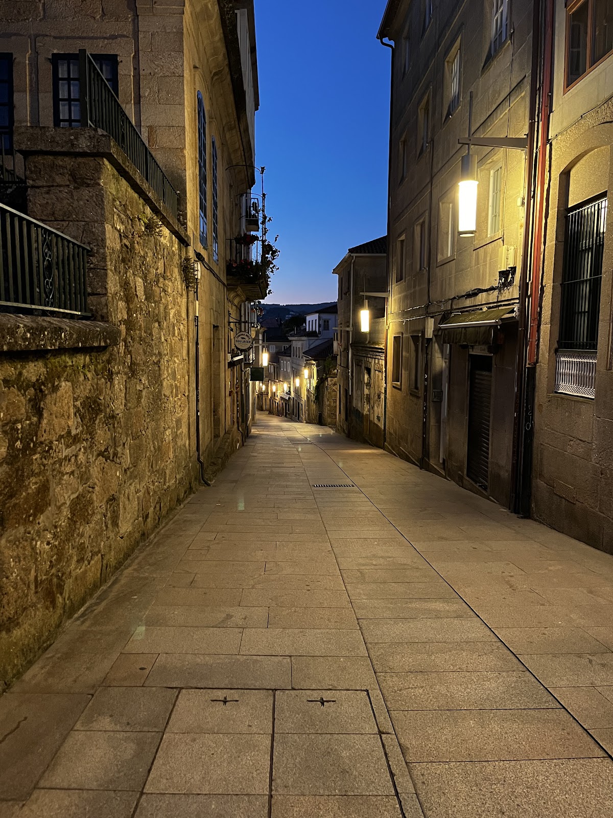 Slow City Hostel, albergue accommodation in Pontevadra on the Camino Portuguese